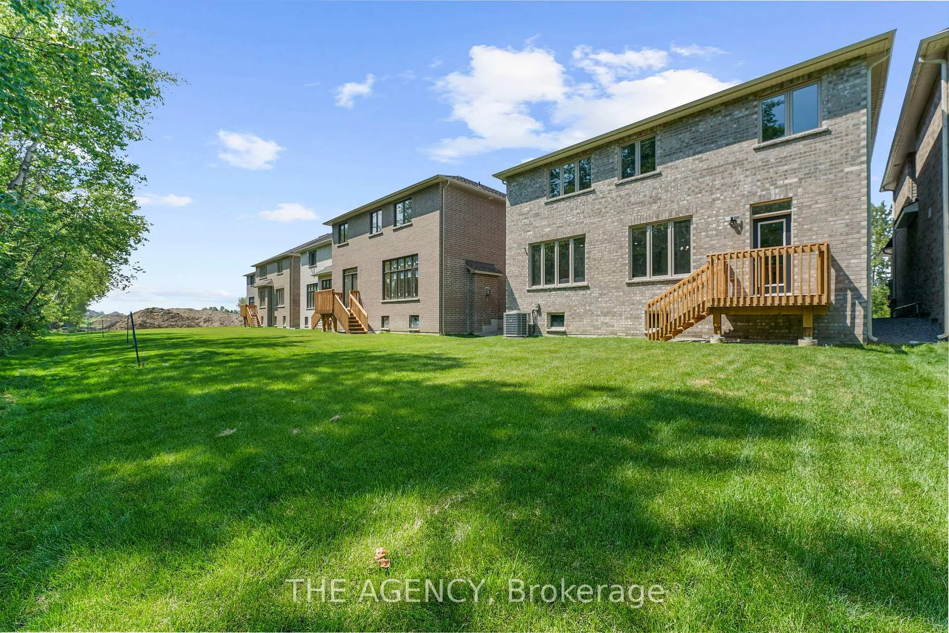 Photo 37 of 145 Dovedale Drive, Georgina, Keswick South — HOMEH