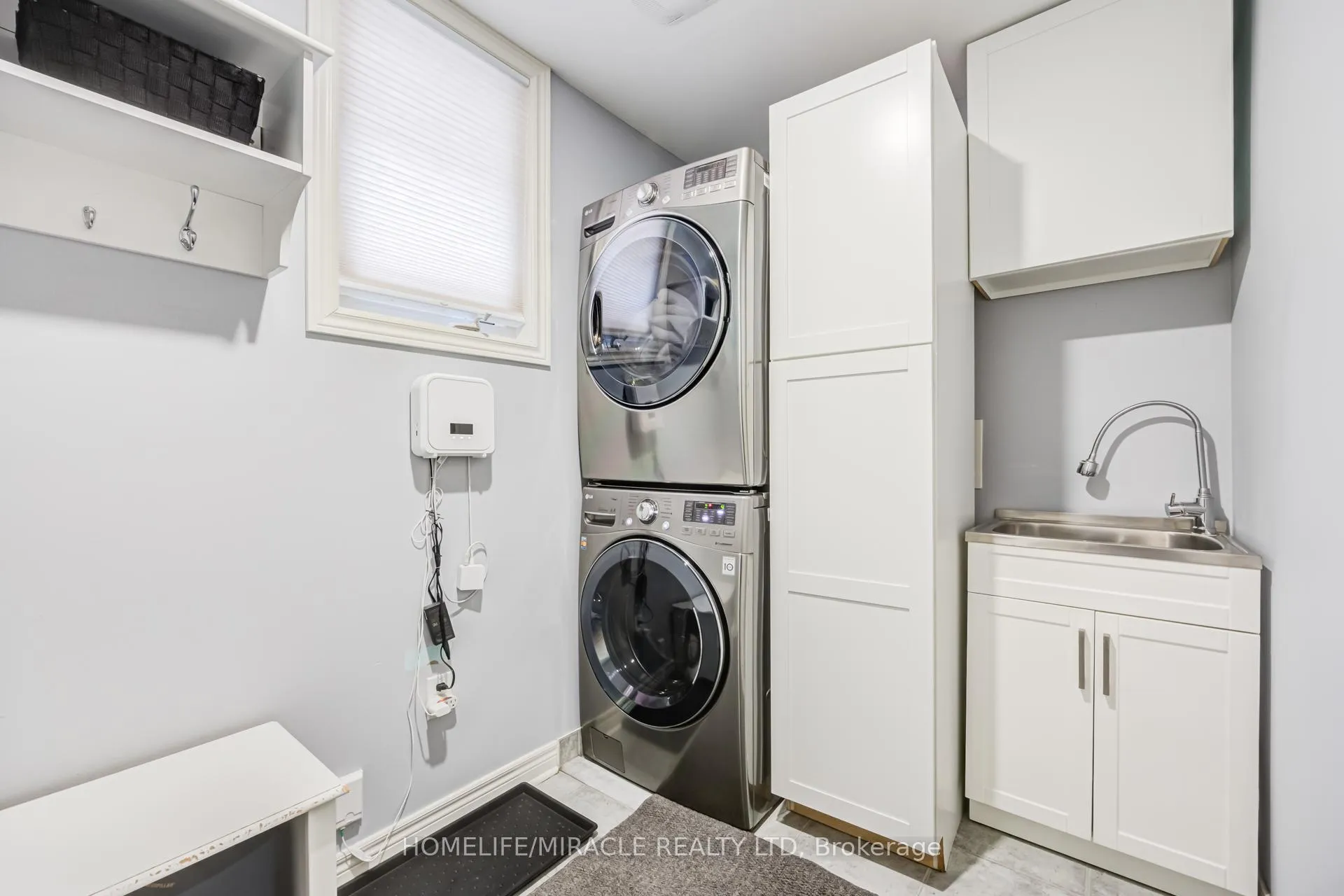 Photo 7 of 29 Mason Drive, New Tecumseth, Alliston — HOMEH