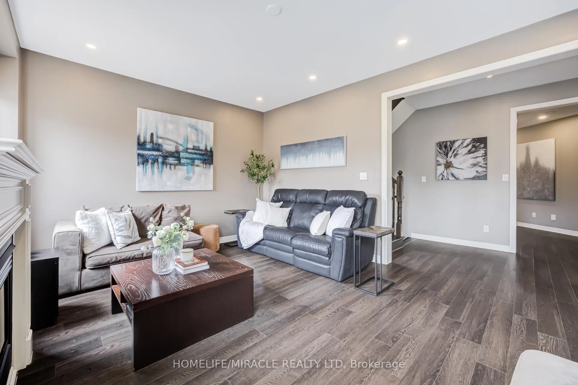 Photo 10 of 29 Mason Drive, New Tecumseth, Alliston — HOMEH