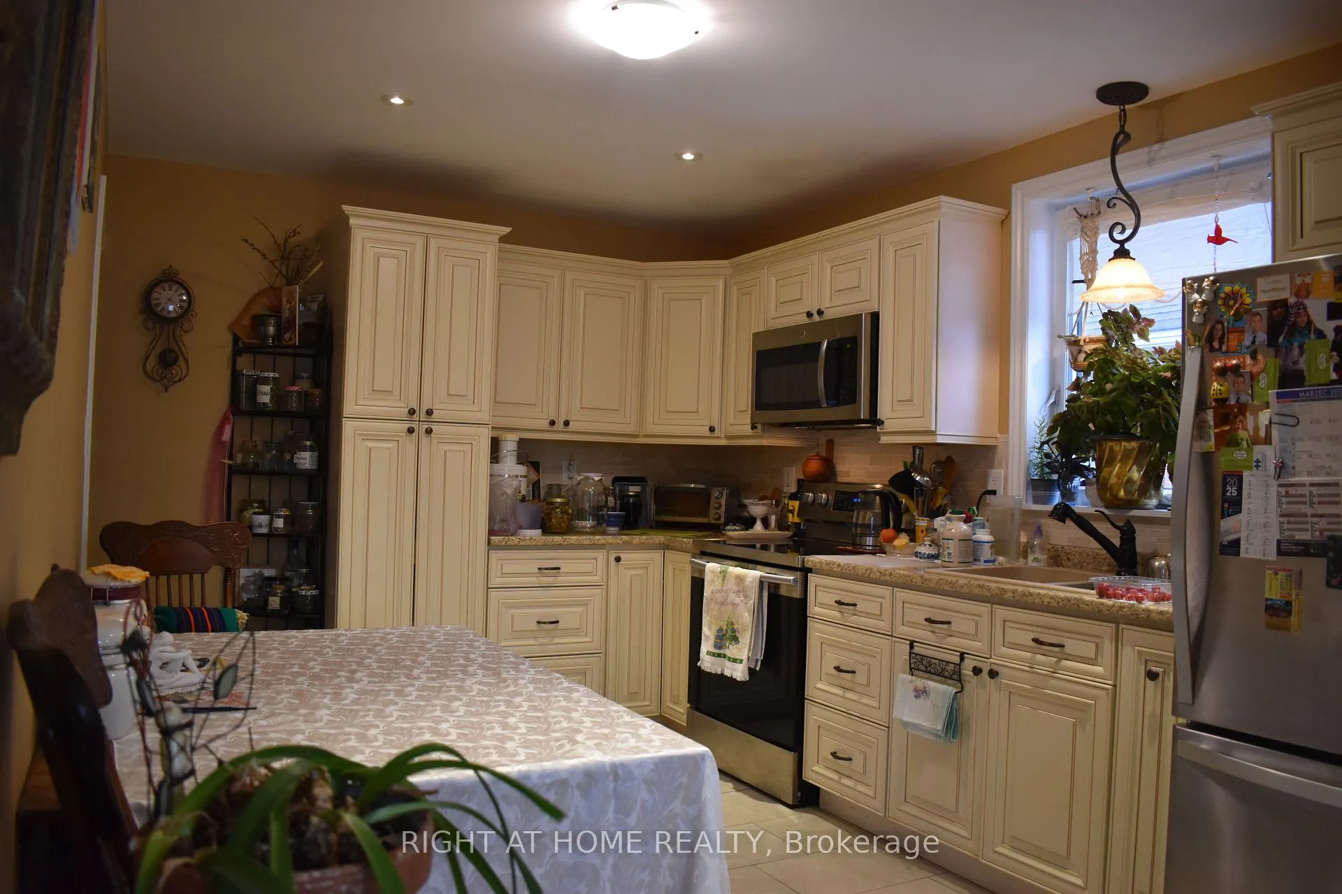 Photo 12 of 65 Chadburn Street, Oshawa, Central — HOMEH