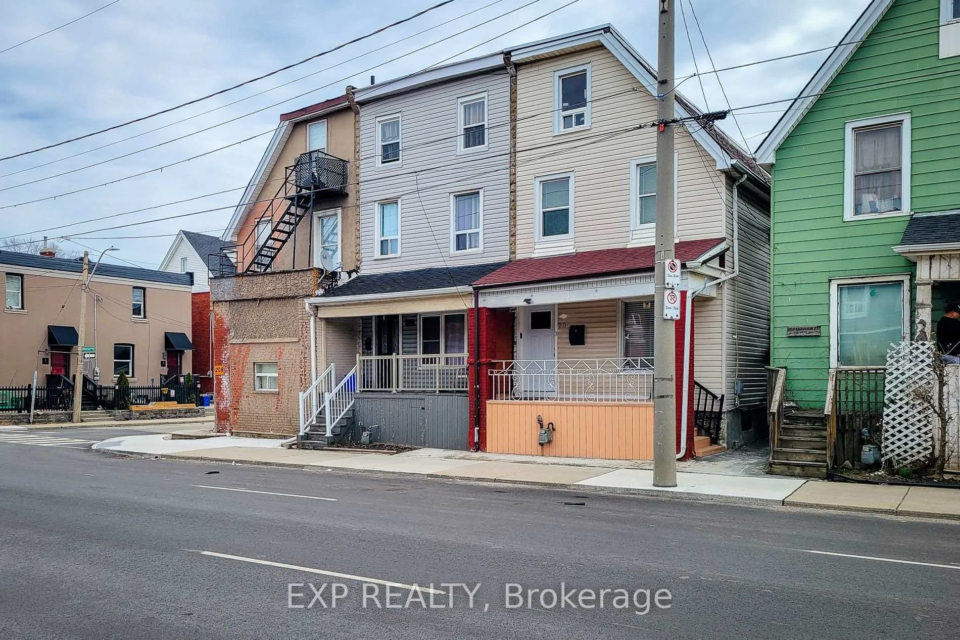 Photo 2 of 204 Sherman Avenue N, Hamilton, Stipley — HOMEH