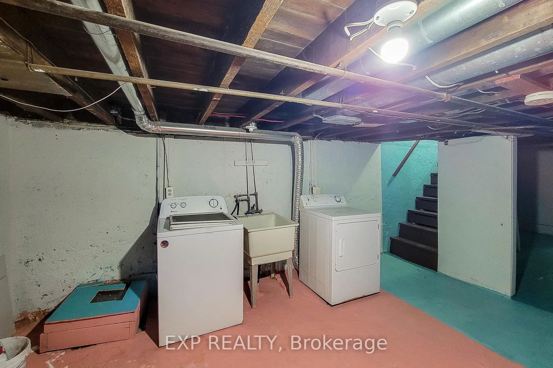 Photo 24 of 204 Sherman Avenue N, Hamilton, Stipley — HOMEH