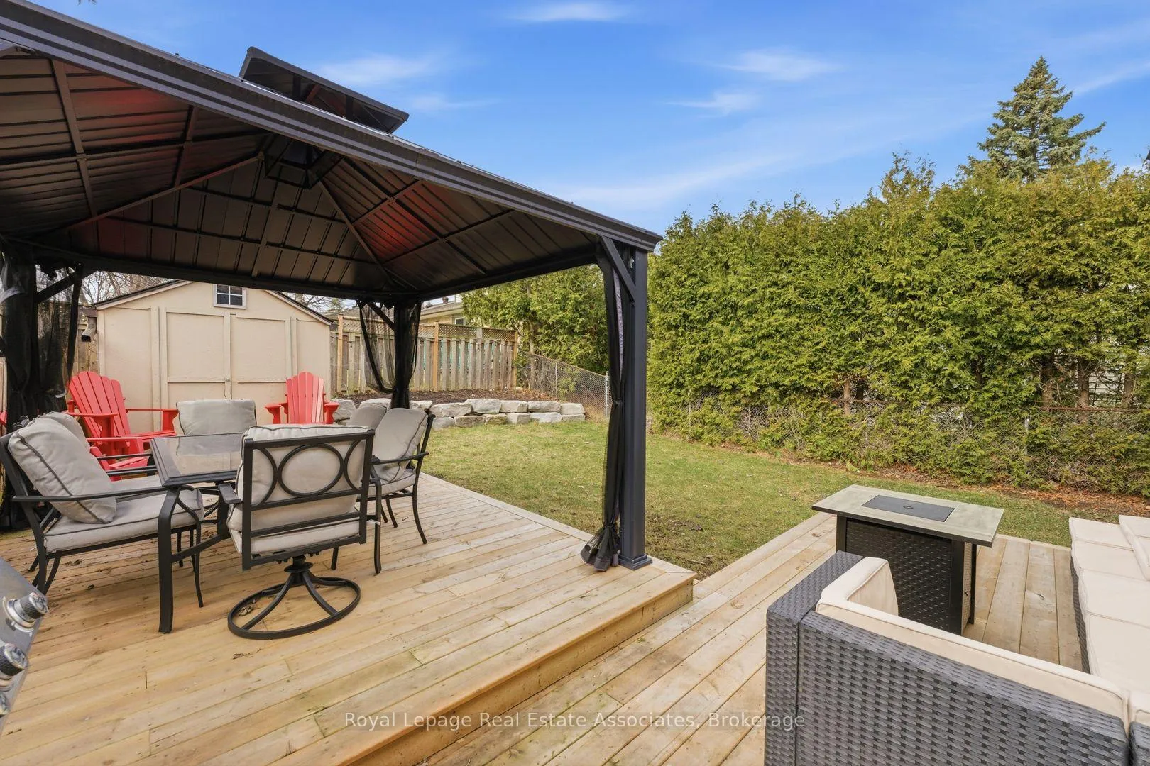 Photo 32 of 2333 Melissa Crescent, Burlington, Brant Hills — HOMEH
