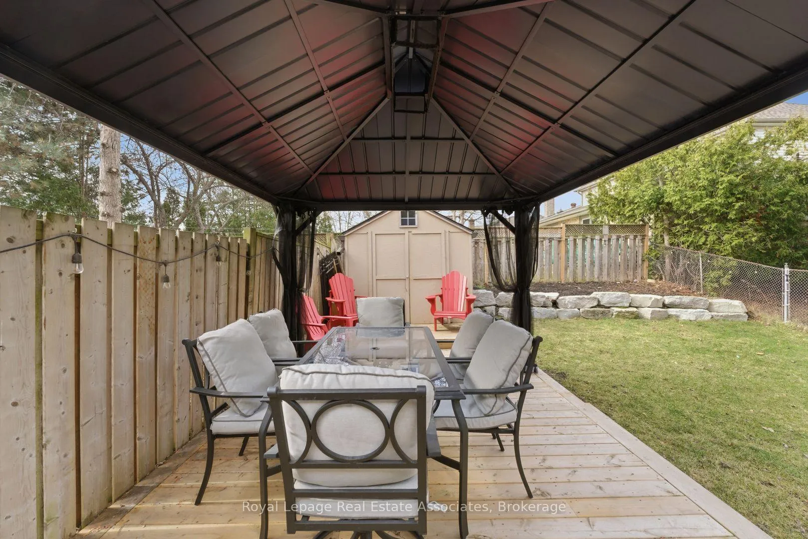 Photo 33 of 2333 Melissa Crescent, Burlington, Brant Hills — HOMEH