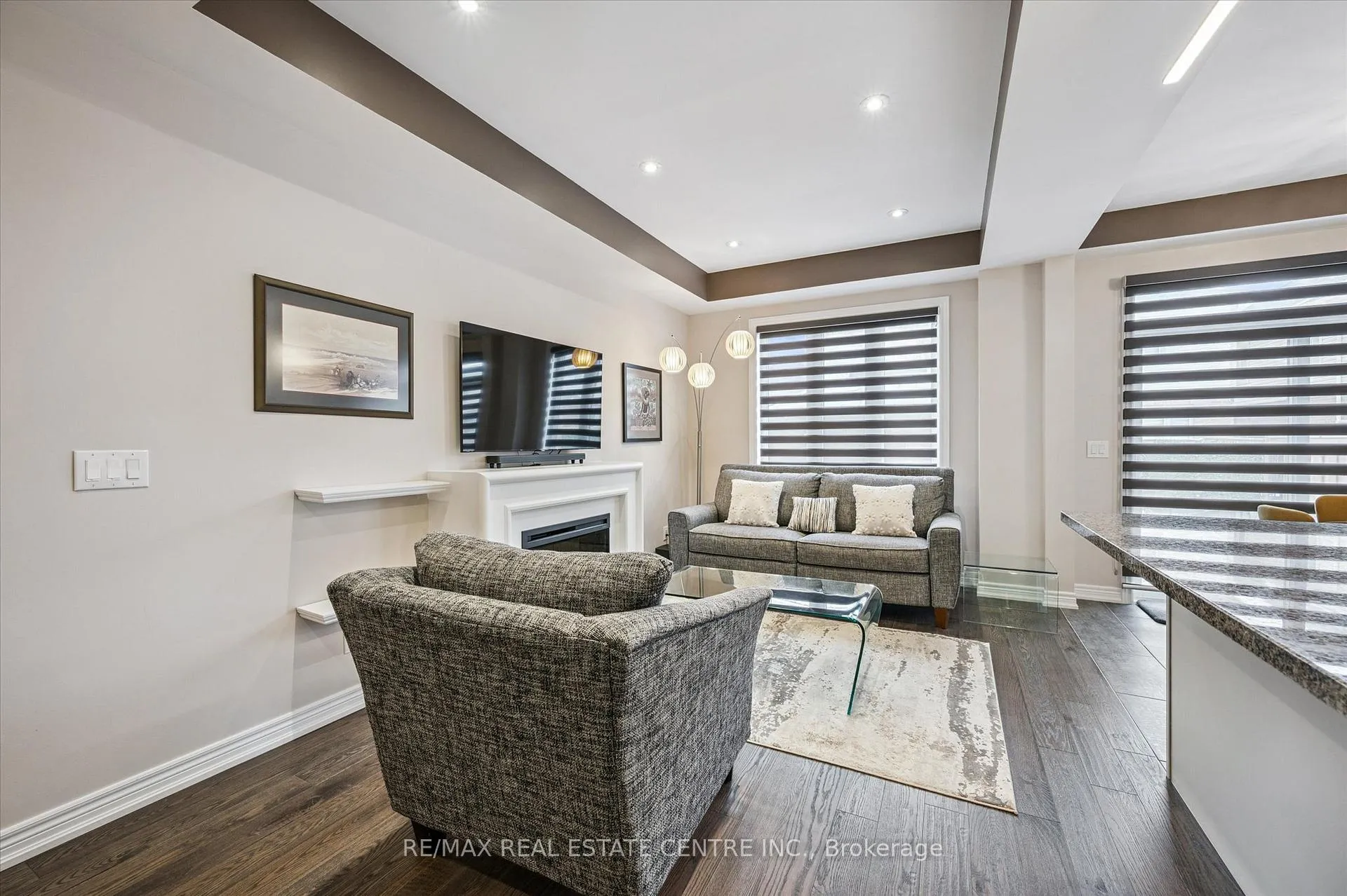 Photo 11 of 42 Stonehill Avenue, Kitchener — HOMEH