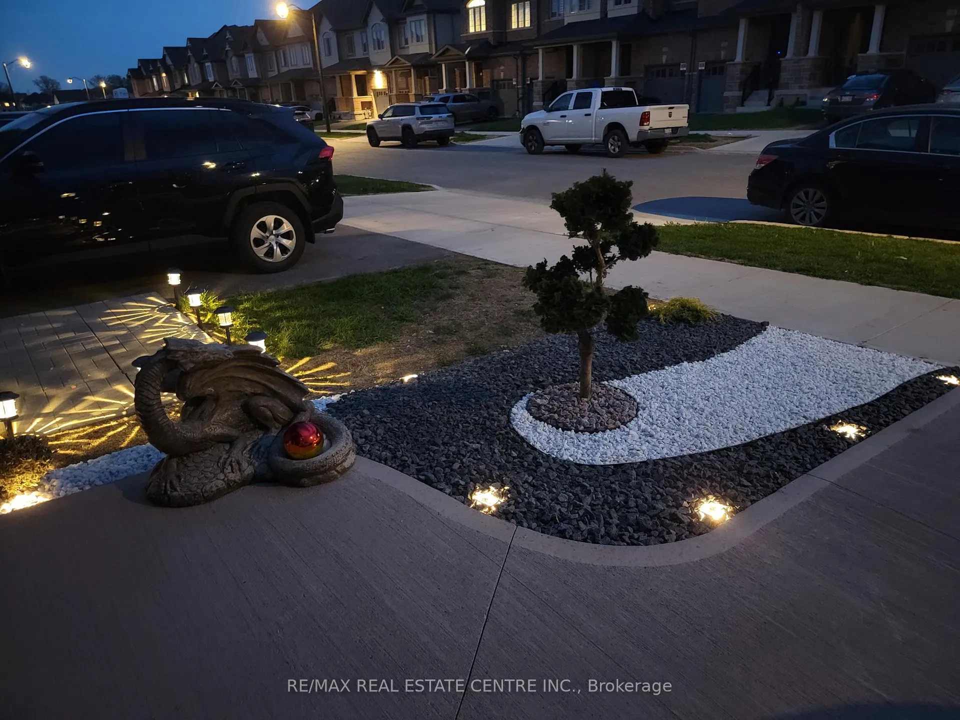 Photo 38 of 42 Stonehill Avenue, Kitchener — HOMEH
