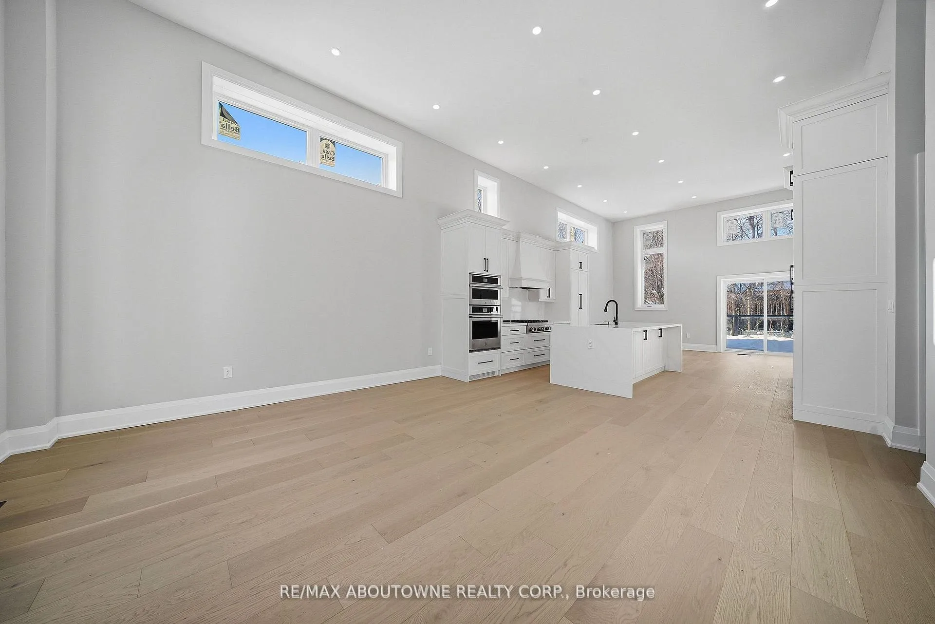 Photo 9 of 2091 Bridge Road, Oakville, West — HOMEH