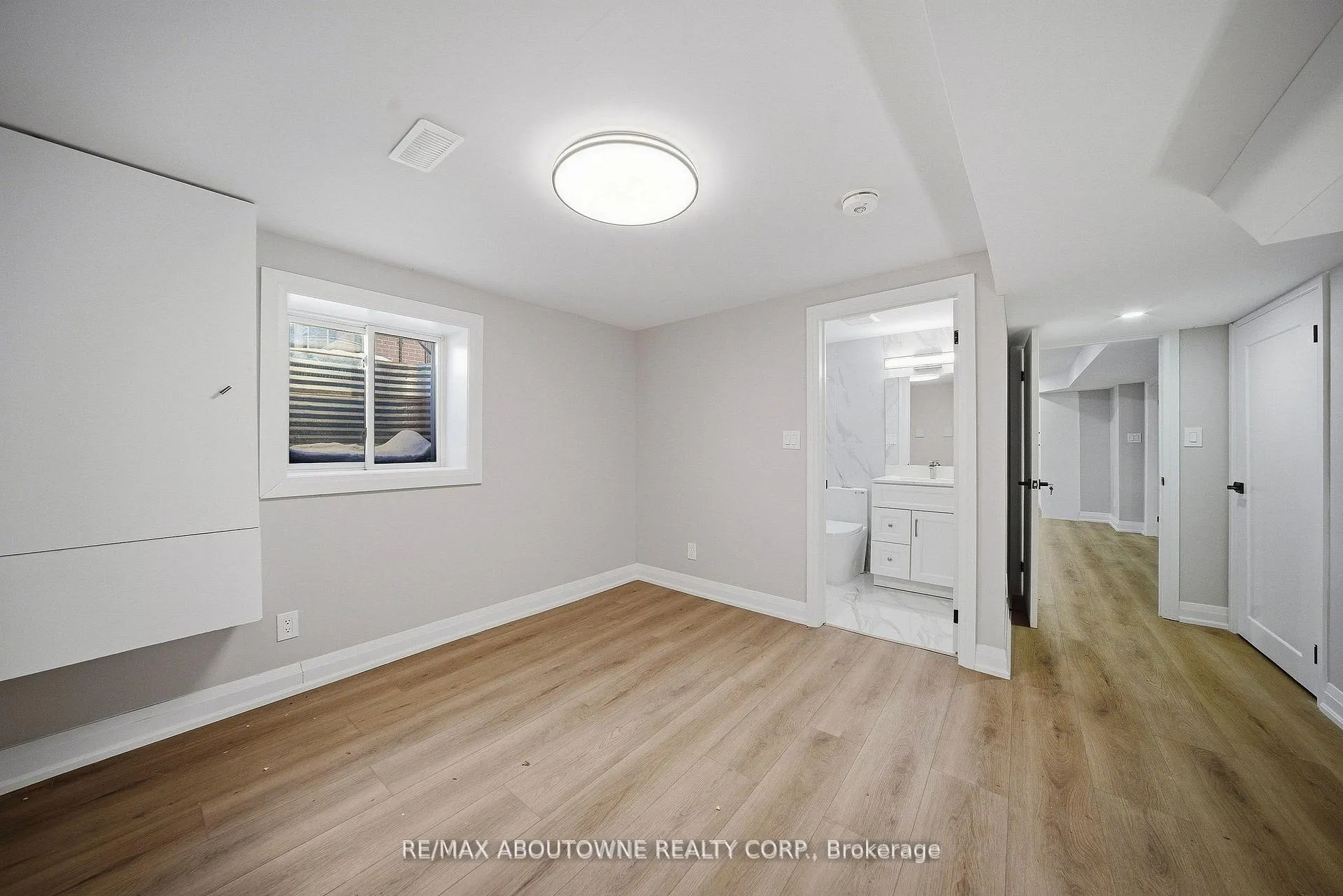 Photo 33 of 2091 Bridge Road, Oakville, West — HOMEH