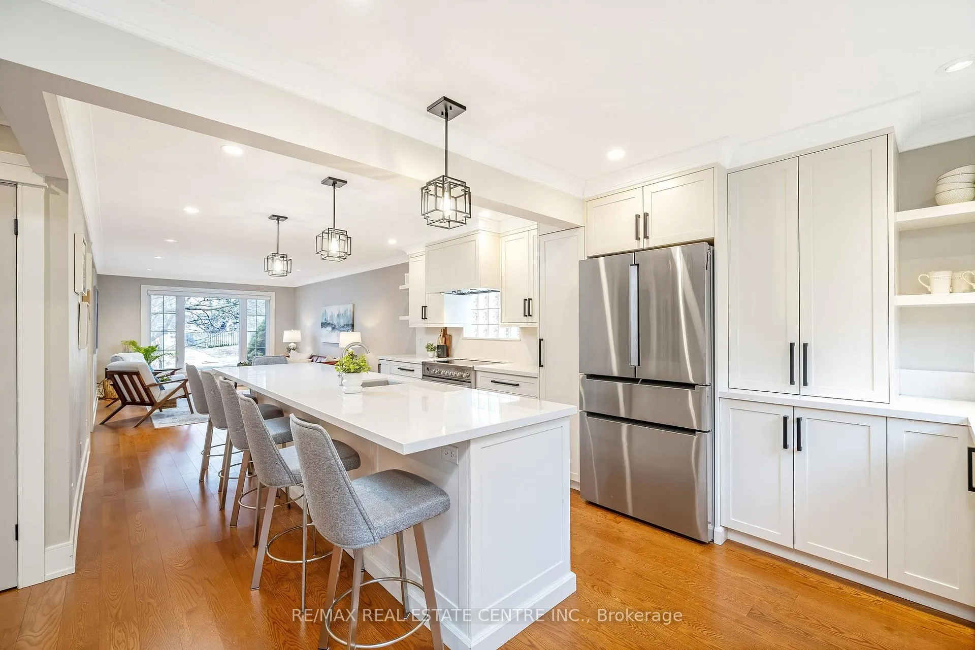 Photo 6 of 517 Farmstead Drive, Milton, Bronte Meadows — HOMEH