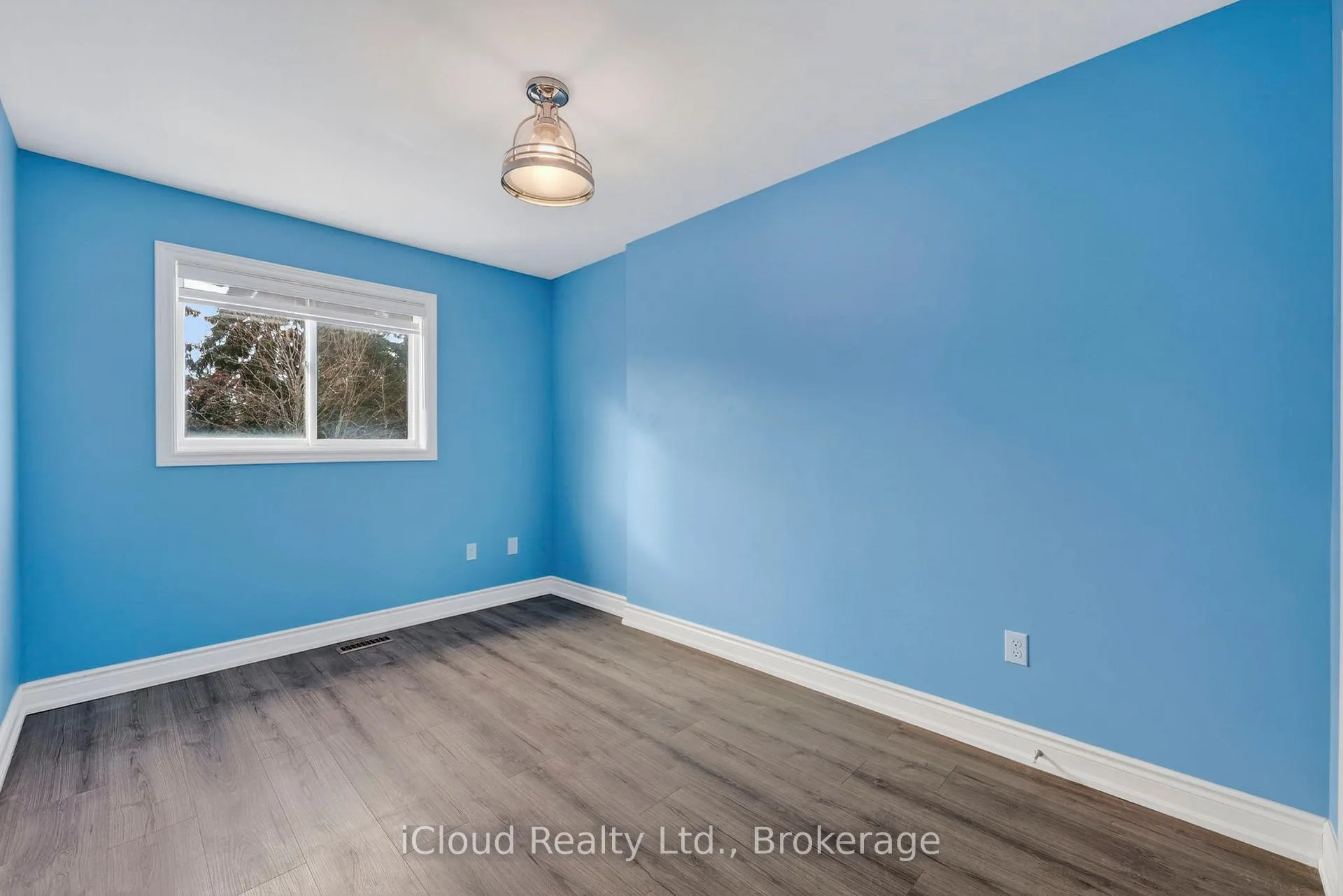 Photo 14 of 152 Pickett Crescent, Barrie, Painswick North — HOMEH