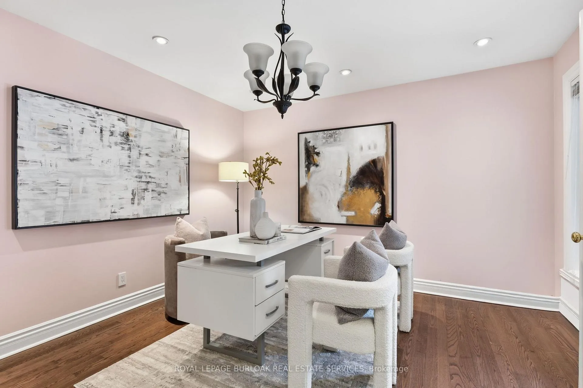 Photo 15 of 117 Miller Drive, Hamilton, Ancaster — HOMEH
