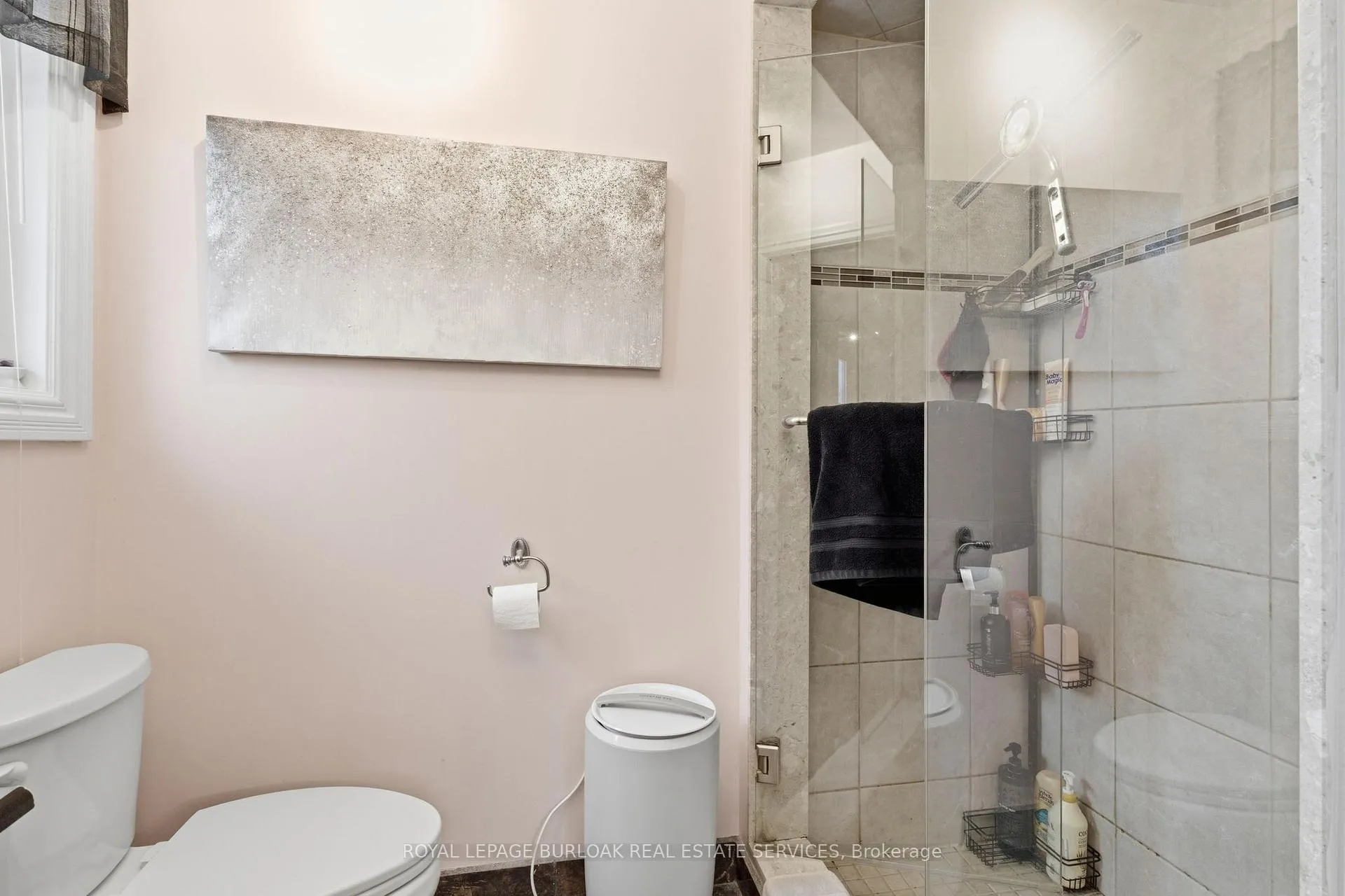 Photo 20 of 117 Miller Drive, Hamilton, Ancaster — HOMEH
