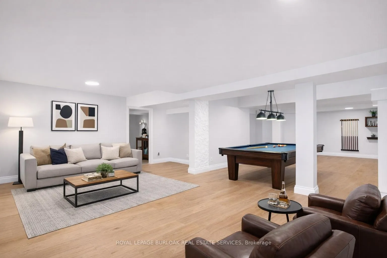 Photo 36 of 117 Miller Drive, Hamilton, Ancaster — HOMEH