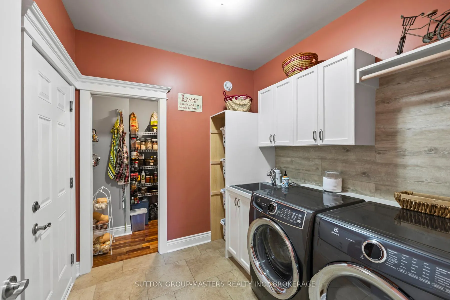 Photo 23 of 767 Kananaskis Drive, Kingston, City Northwest — HOMEH