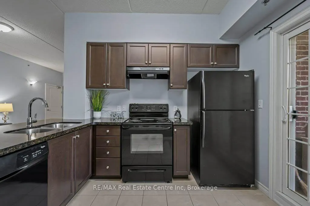 Photo 6 of Unit 113, 1440 Gordon Street, Guelph, Pineridge/Westminster Woods — HOMEH