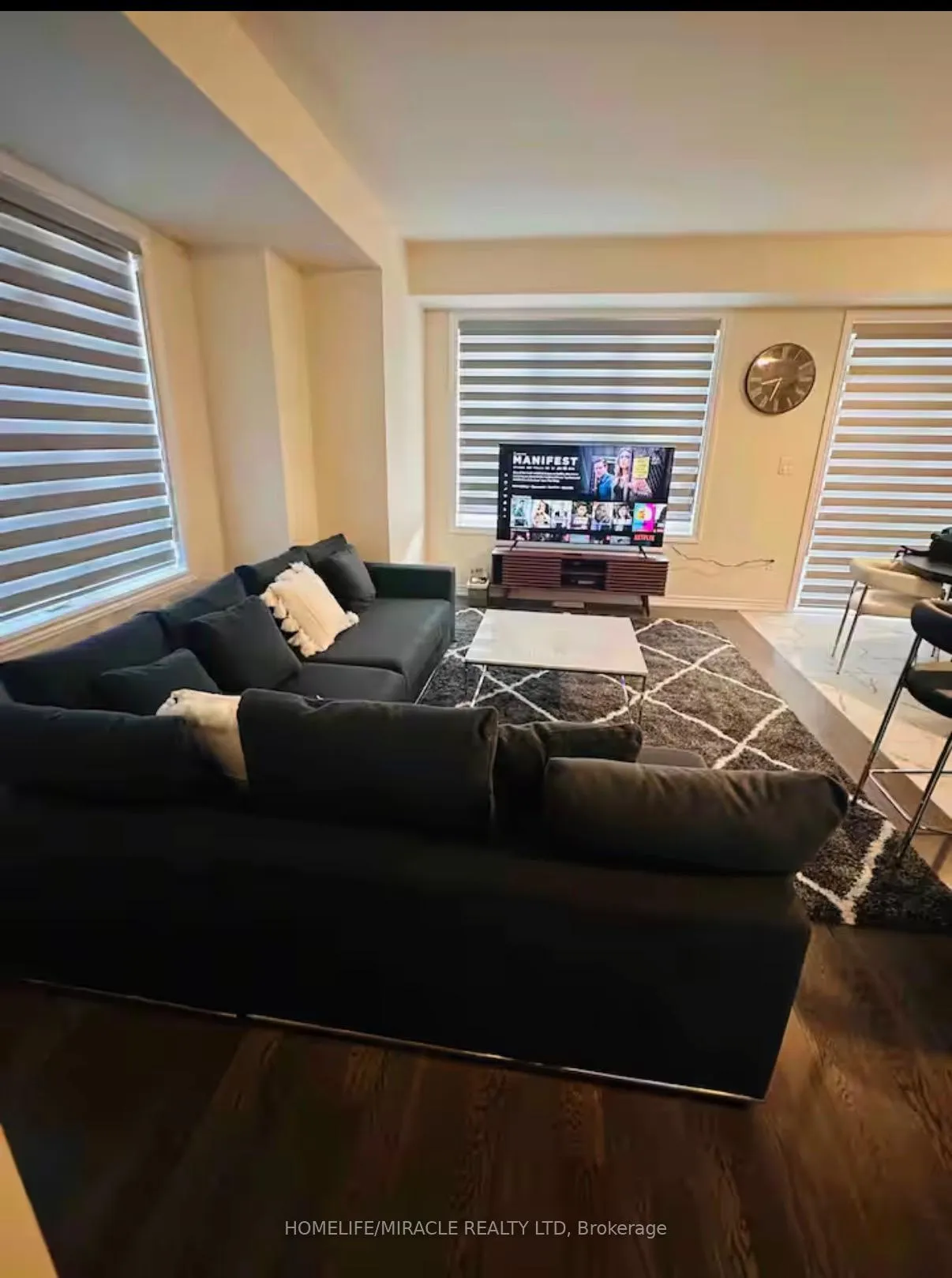 Photo 4 of 449 Barker Parkway, Thorold, Rolling Meadows — HOMEH