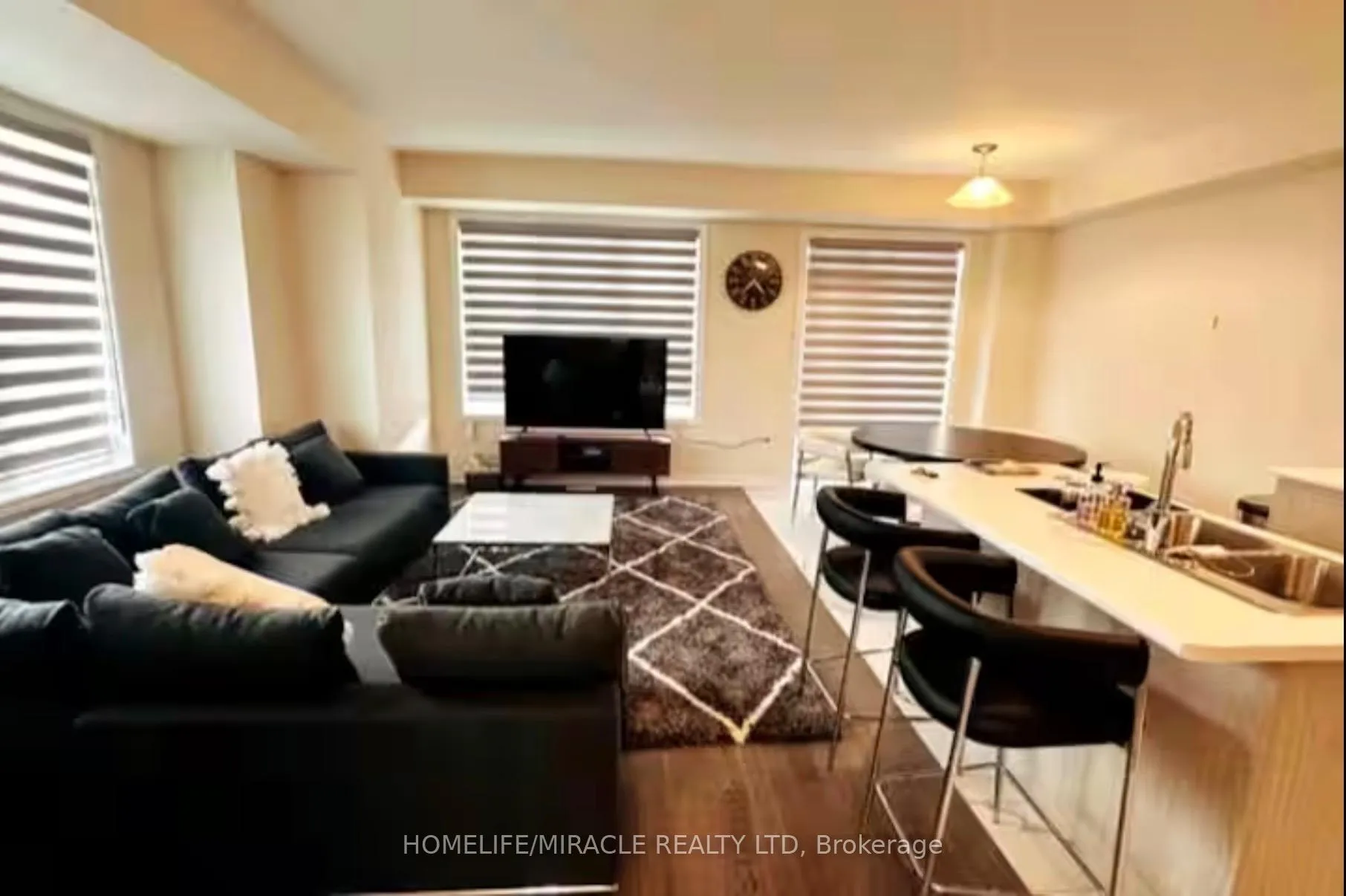 Photo 11 of 449 Barker Parkway, Thorold, Rolling Meadows — HOMEH
