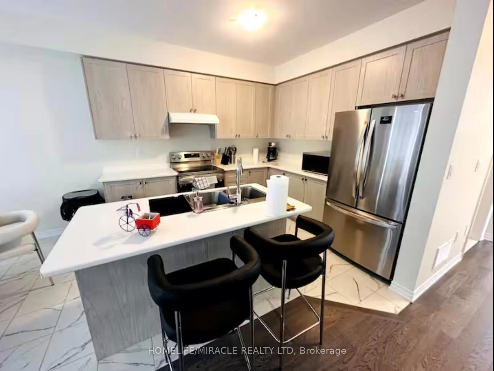 Photo 14 of 449 Barker Parkway, Thorold, Rolling Meadows — HOMEH