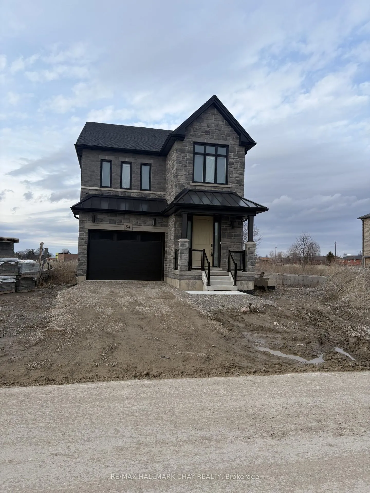 Front of Unit Room 1, 54 Kiernan north Crescent