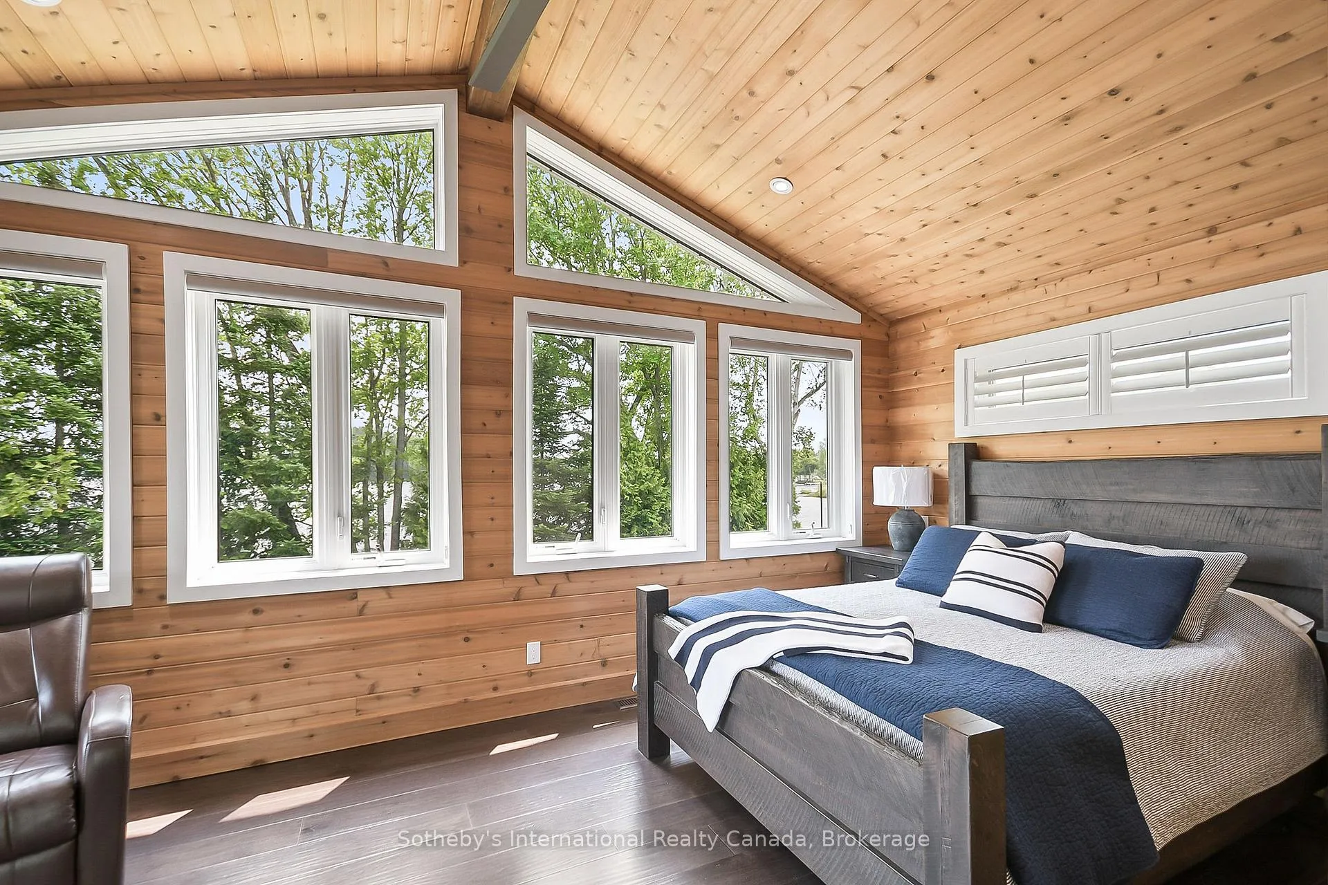Photo 10 of 11D Bears Paw, Whitestone, Dunchurch — HOMEH