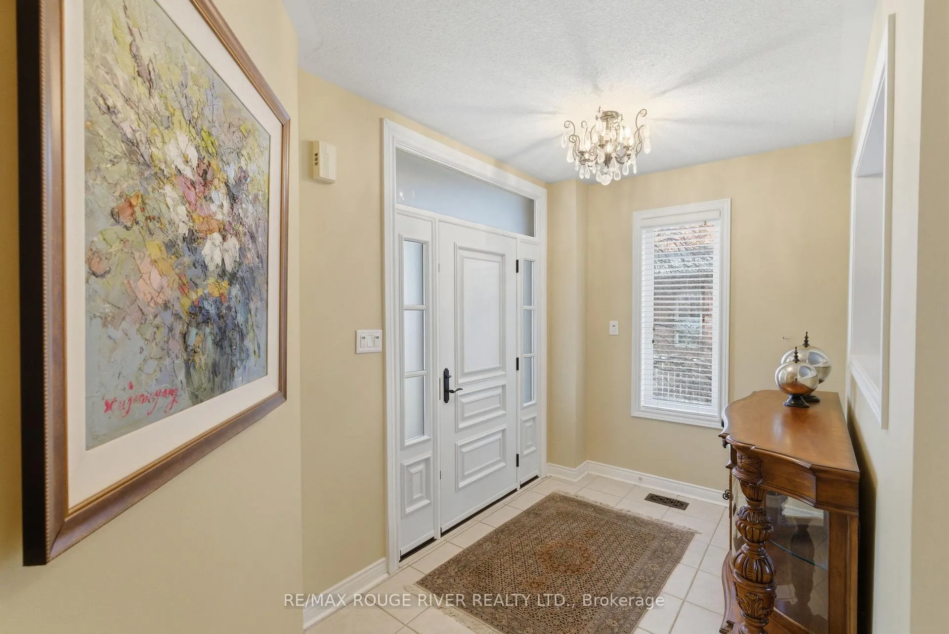 Photo 2 of 11 Bugelli Drive, Whitby, Taunton North — HOMEH