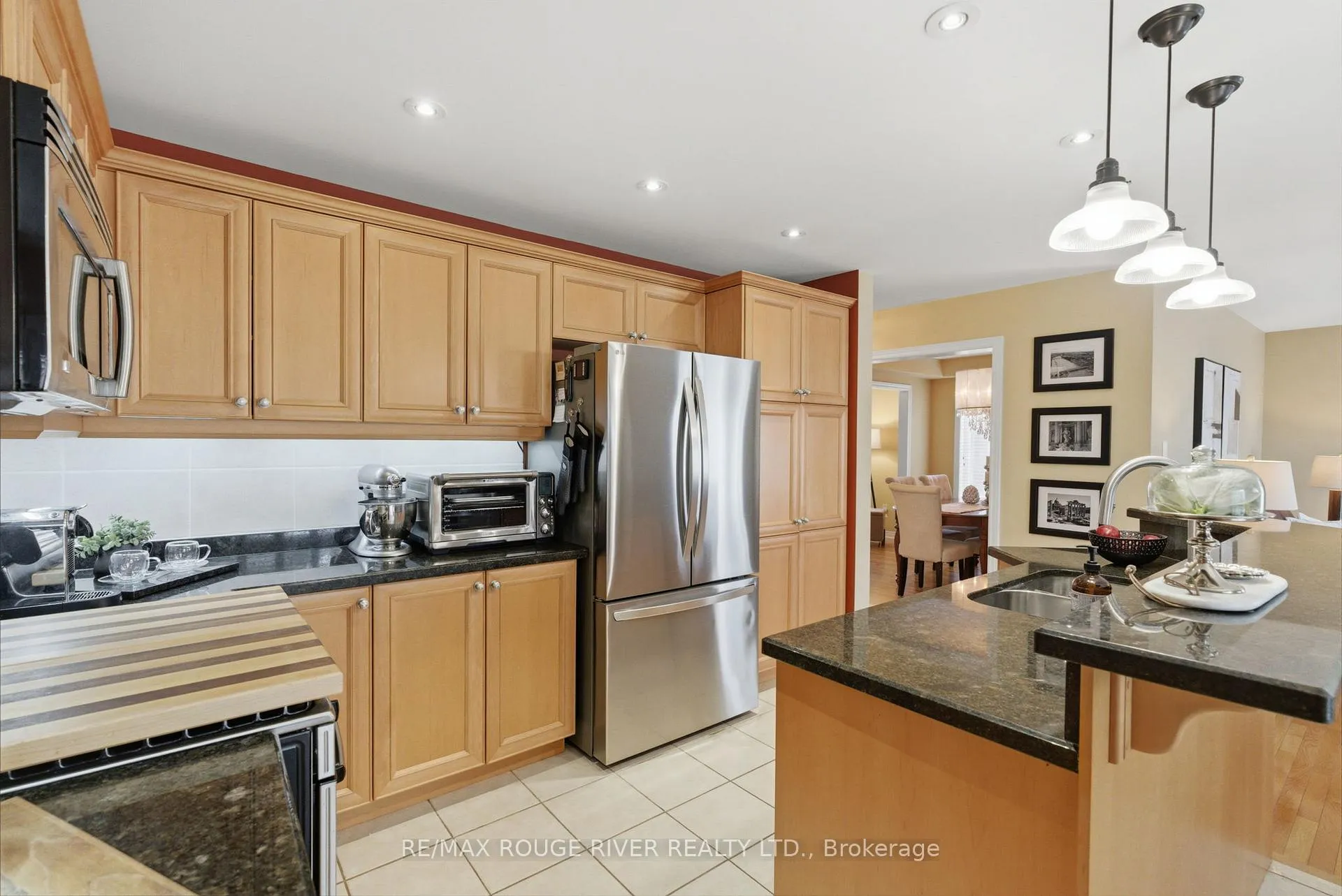 Photo 18 of 11 Bugelli Drive, Whitby, Taunton North — HOMEH