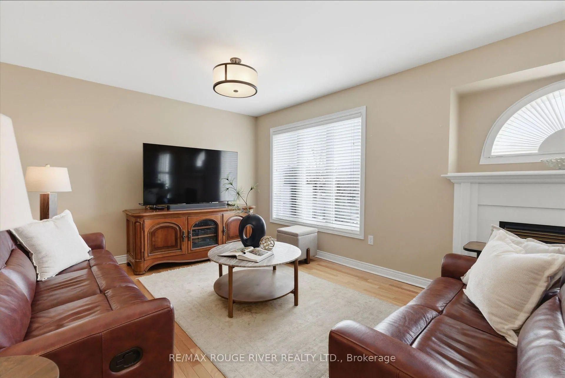 Photo 22 of 11 Bugelli Drive, Whitby, Taunton North — HOMEH