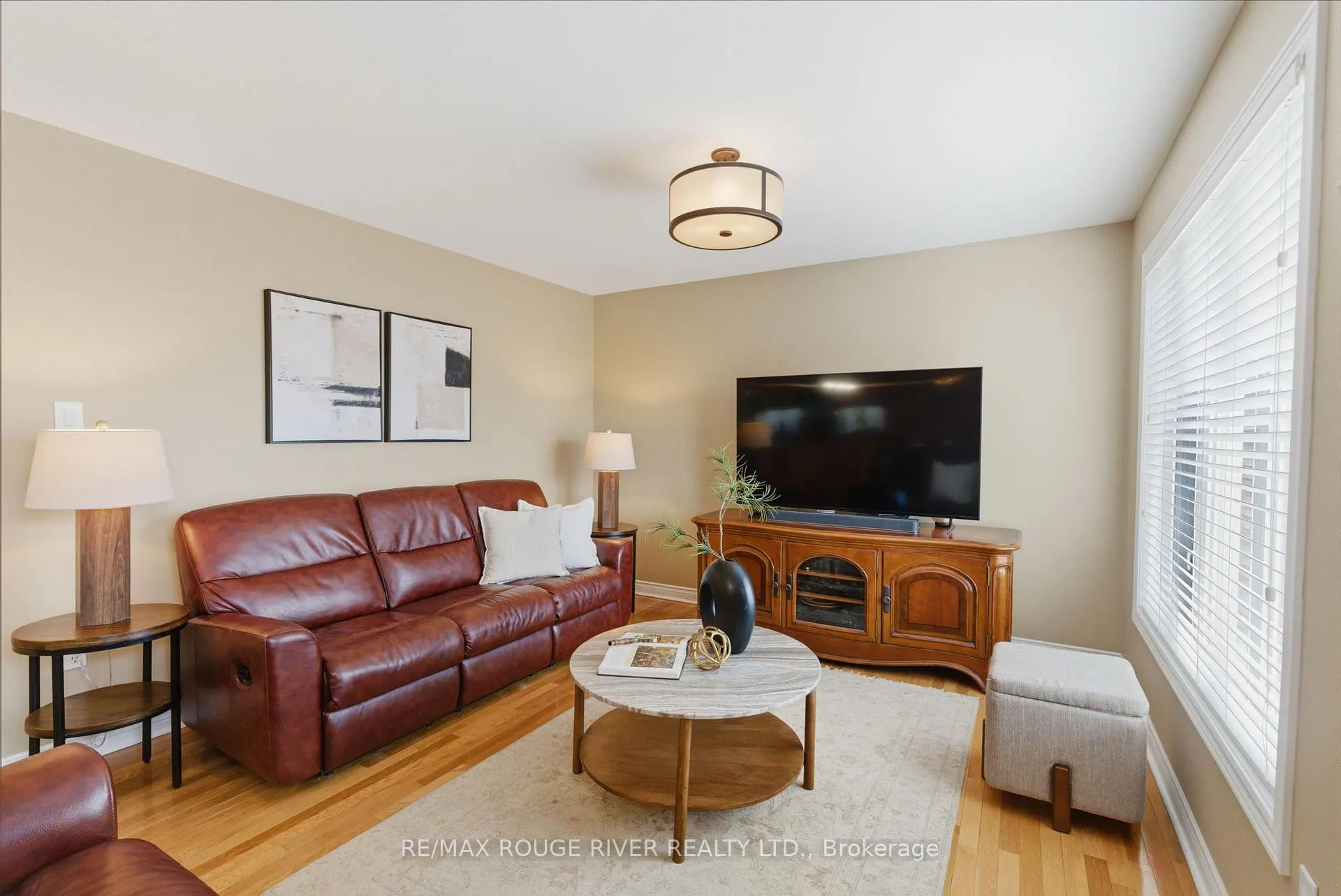 Photo 23 of 11 Bugelli Drive, Whitby, Taunton North — HOMEH