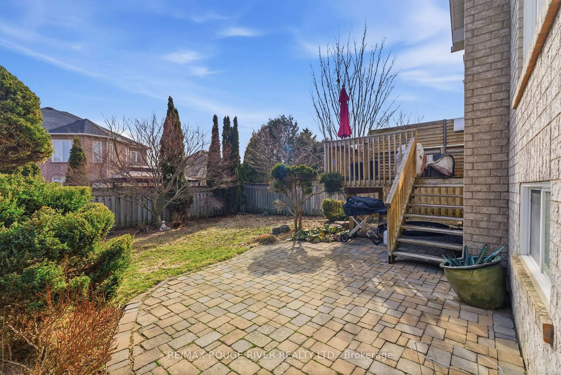 Photo 45 of 11 Bugelli Drive, Whitby, Taunton North — HOMEH