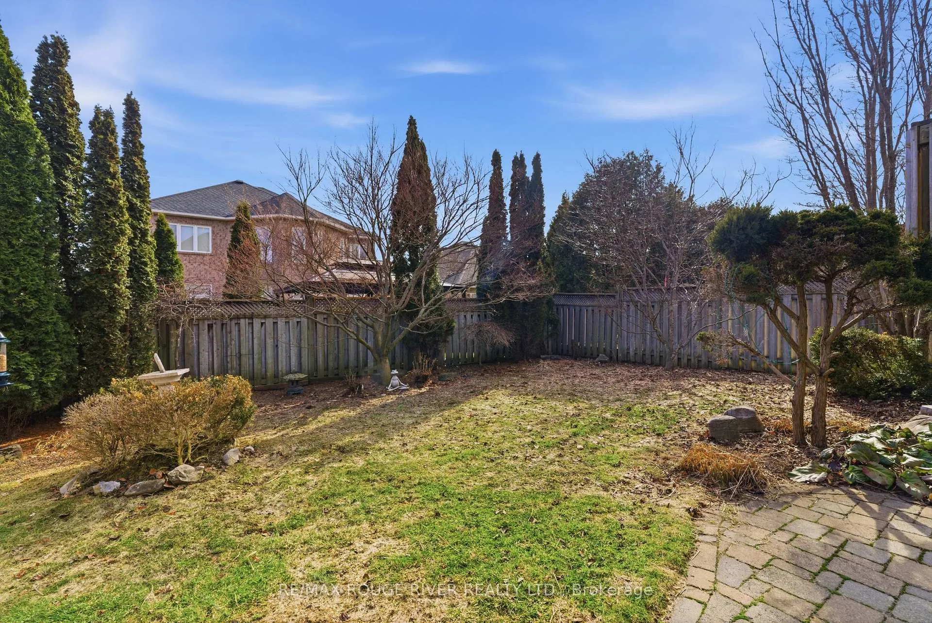 Photo 46 of 11 Bugelli Drive, Whitby, Taunton North — HOMEH
