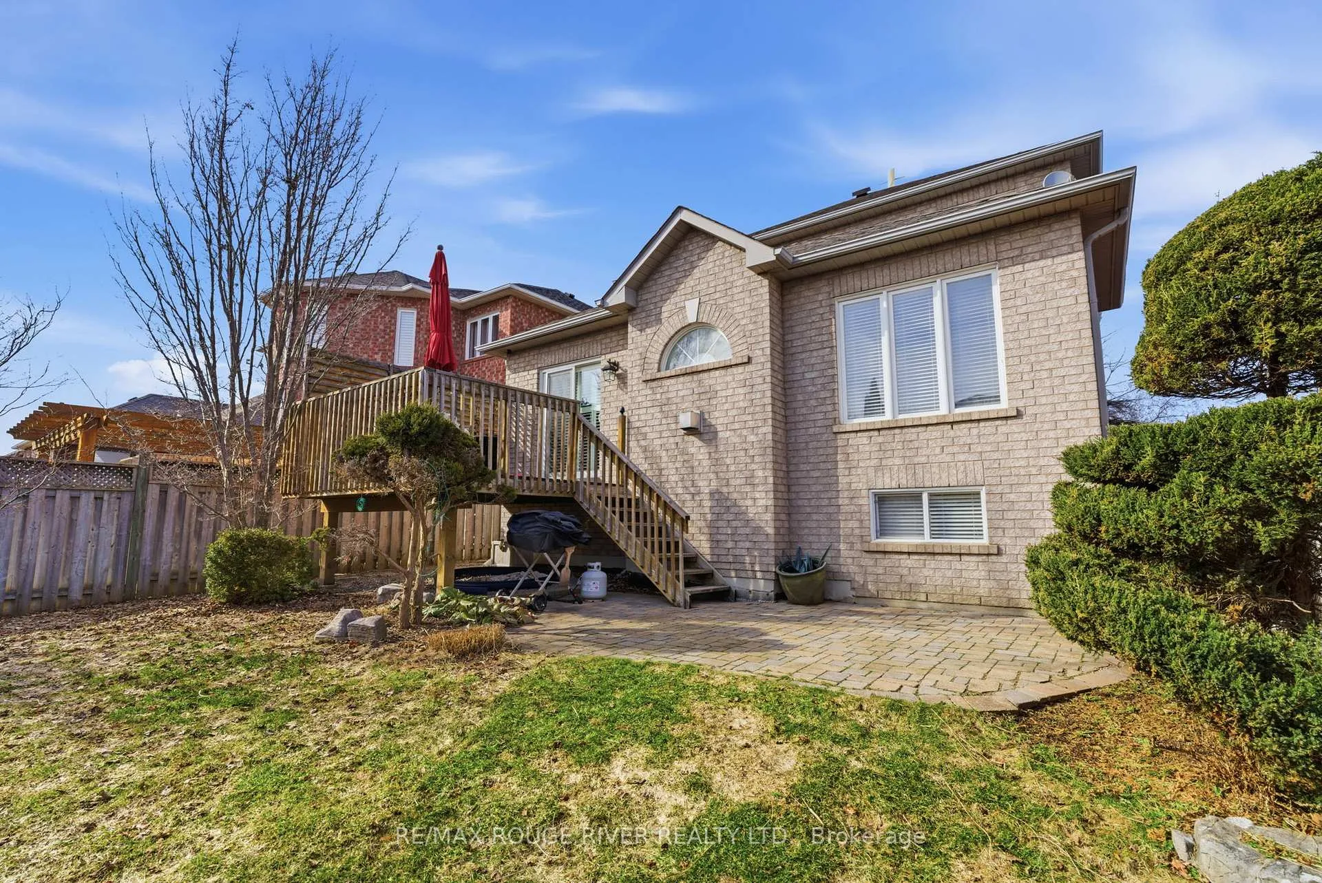 Photo 48 of 11 Bugelli Drive, Whitby, Taunton North — HOMEH