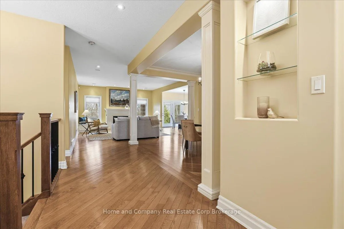 Photo 5 of 28 North Pointe Drive, Stratford — HOMEH