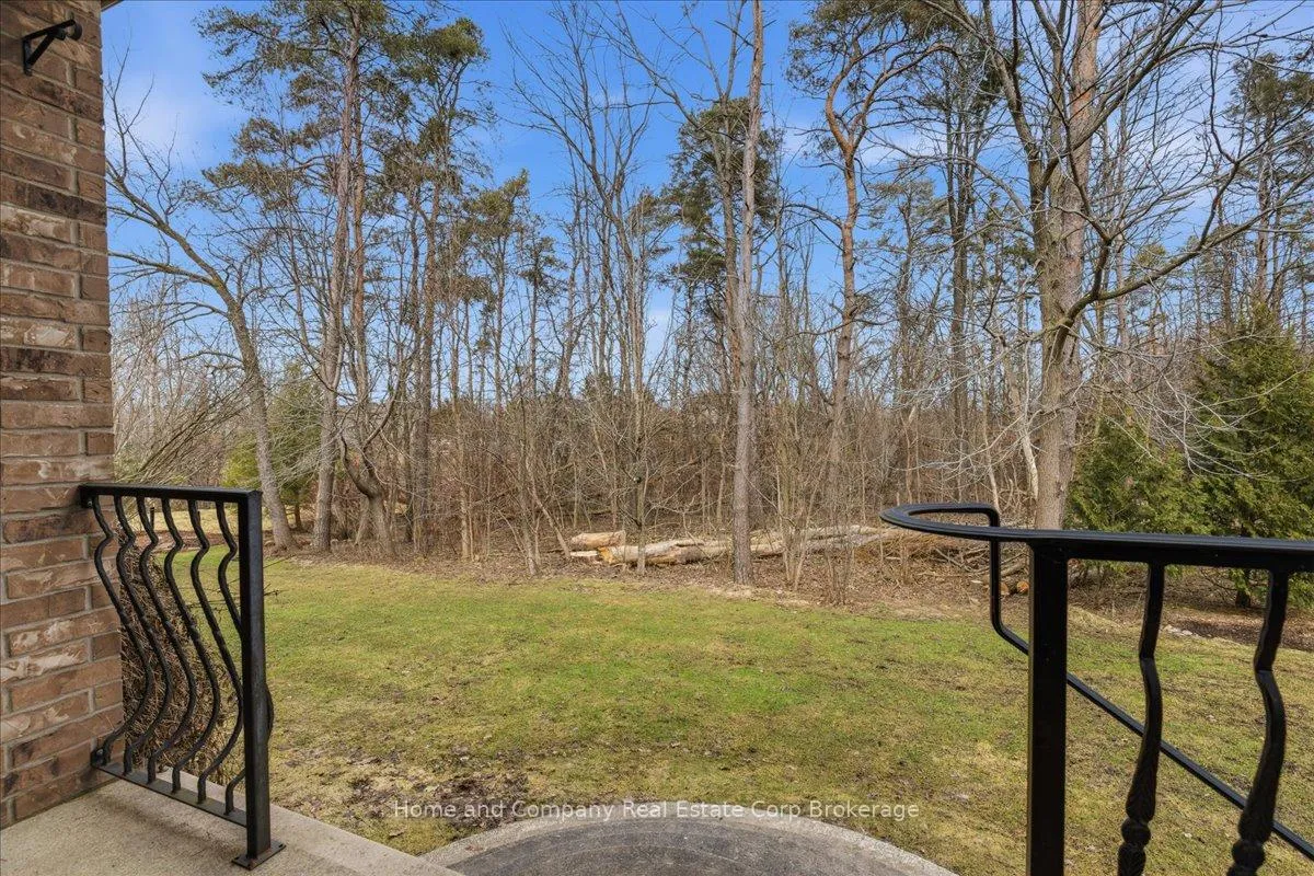 Photo 39 of 28 North Pointe Drive, Stratford — HOMEH