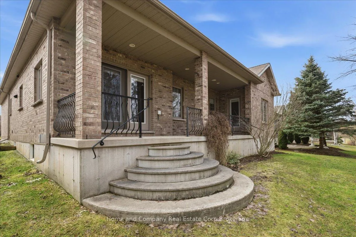Photo 40 of 28 North Pointe Drive, Stratford — HOMEH