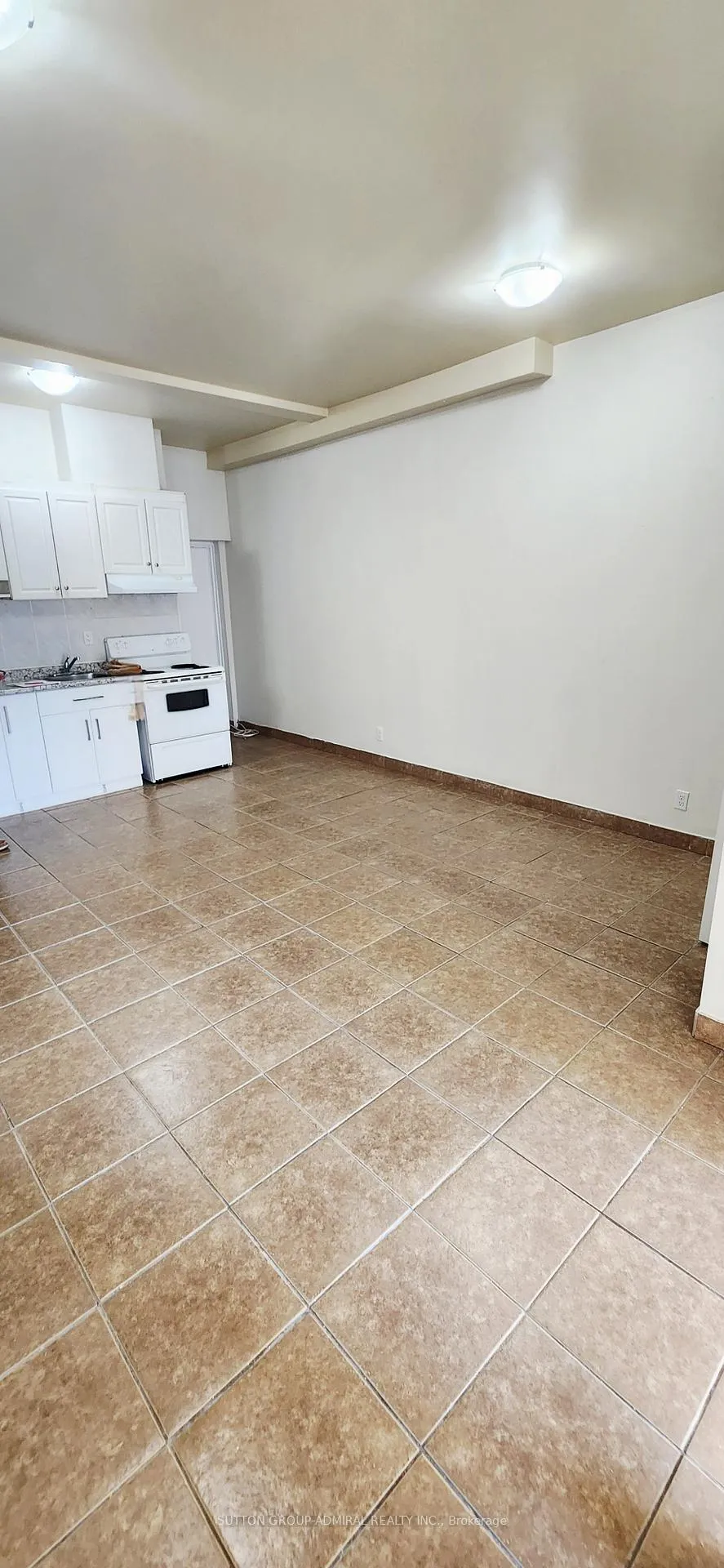 Photo 1 of Unit Upper, 1040A St Clair Avenue, Toronto, Oakwood Village — HOMEH