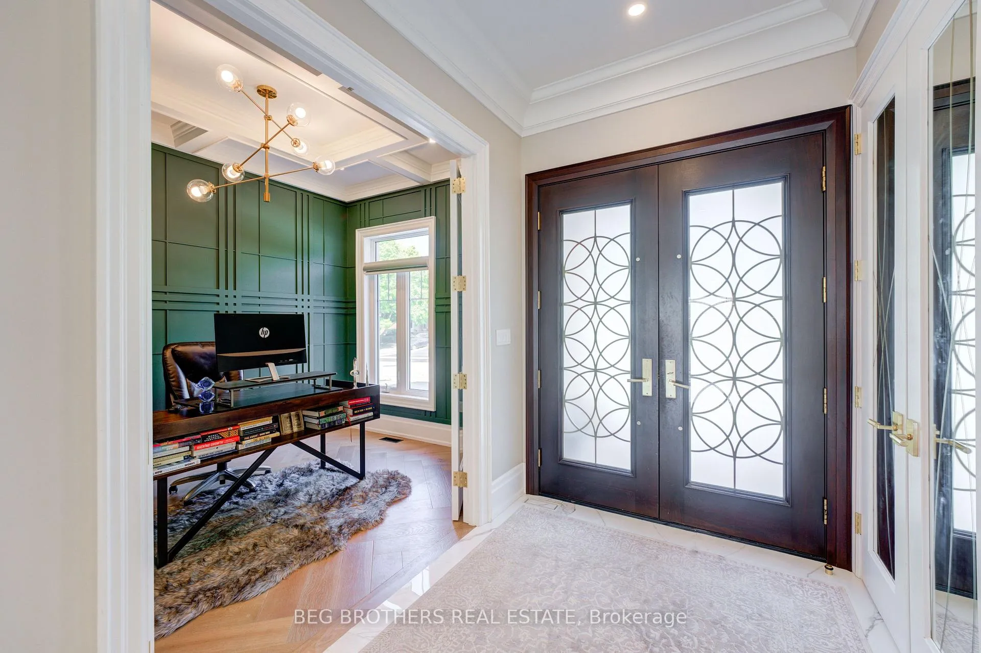 Photo 4 of 415 Sheppard Avenue, Pickering, Woodlands — HOMEH