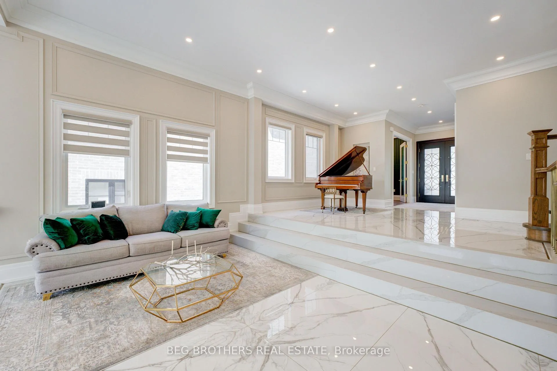 Photo 6 of 415 Sheppard Avenue, Pickering, Woodlands — HOMEH