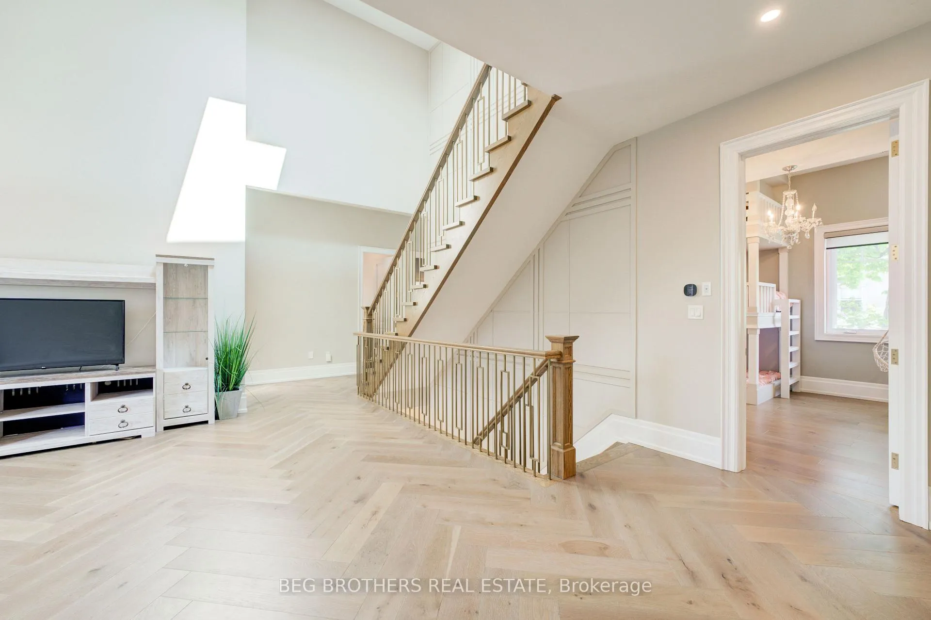 Photo 21 of 415 Sheppard Avenue, Pickering, Woodlands — HOMEH
