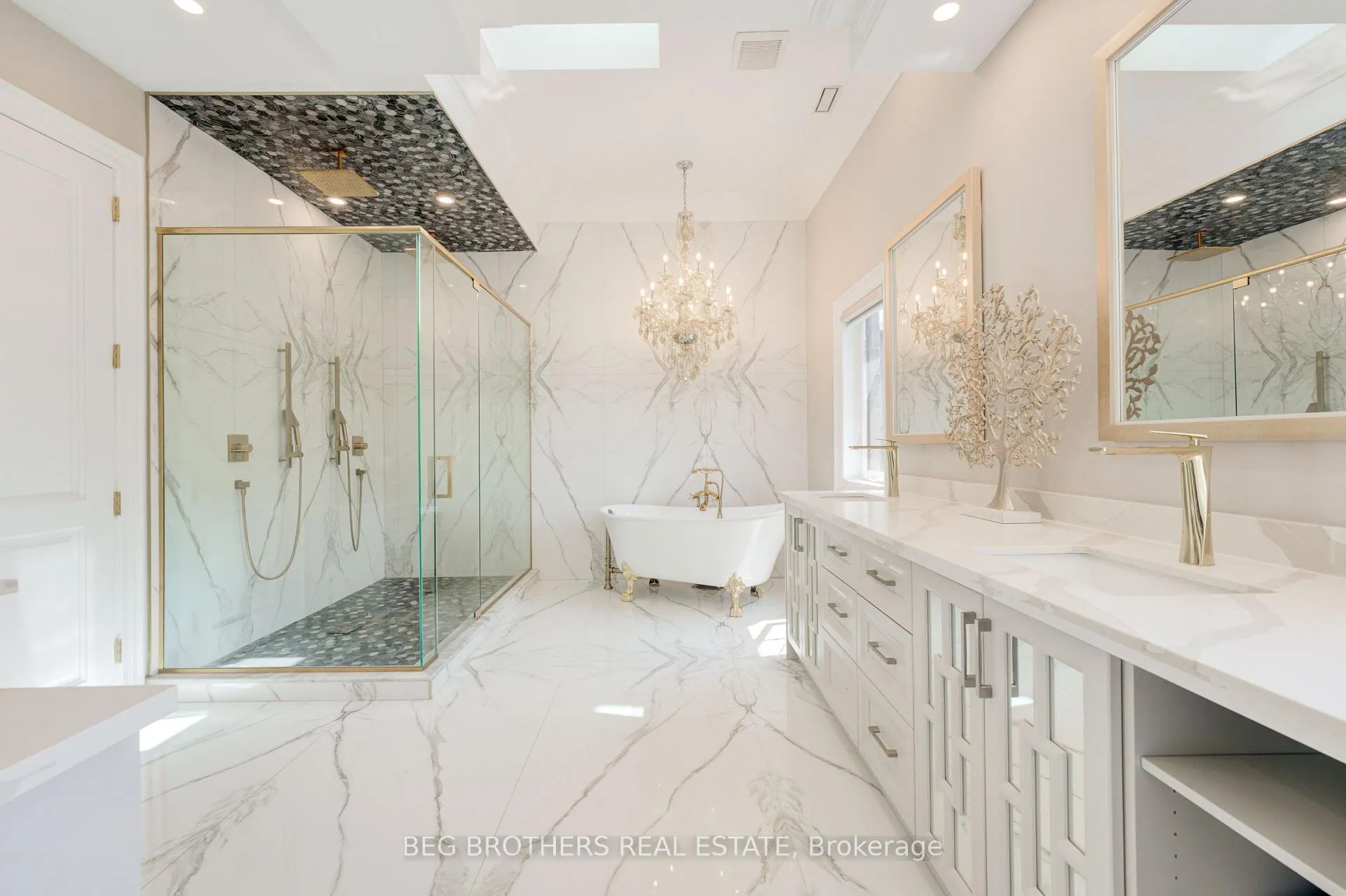 Photo 25 of 415 Sheppard Avenue, Pickering, Woodlands — HOMEH