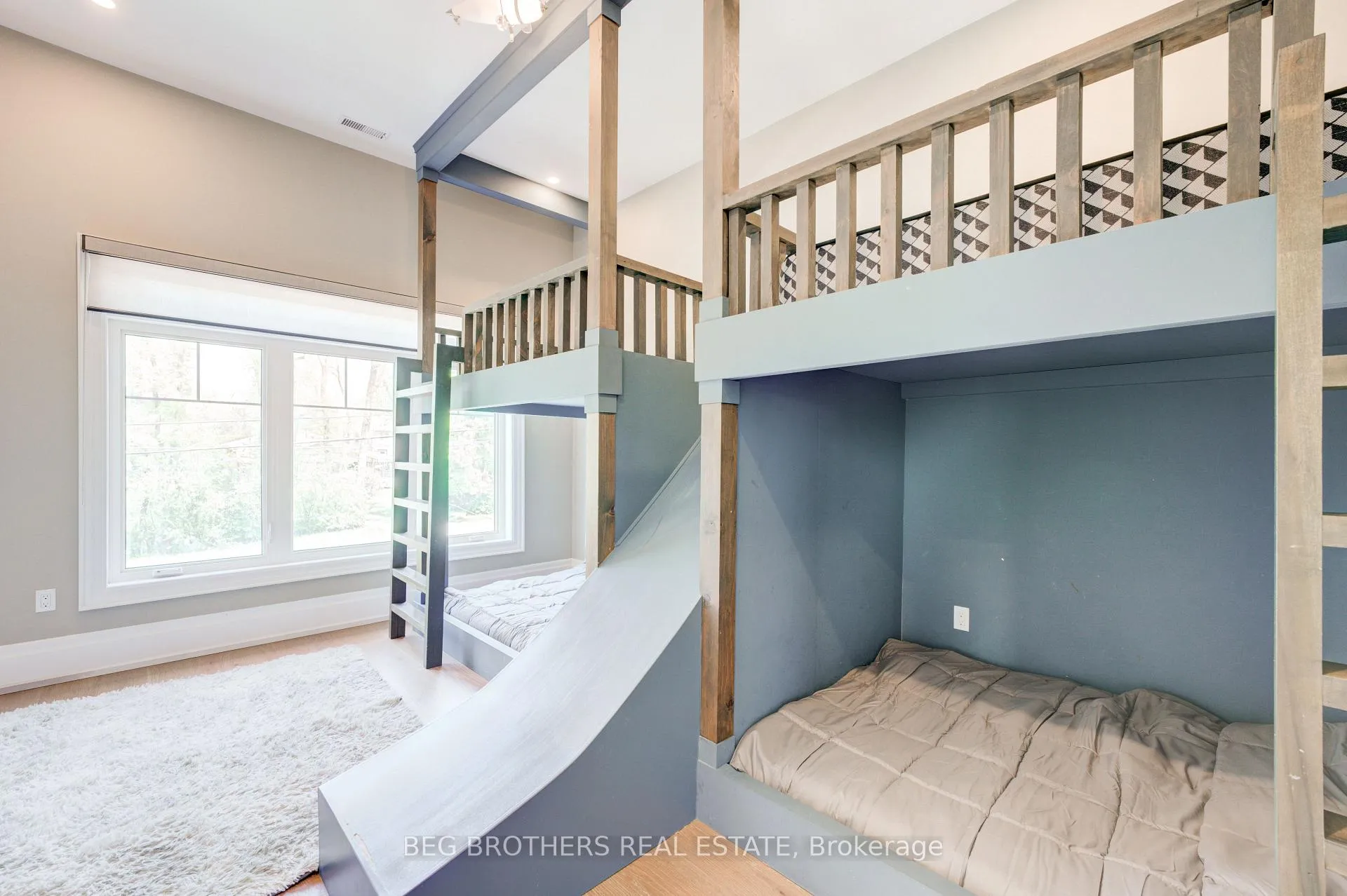 Photo 30 of 415 Sheppard Avenue, Pickering, Woodlands — HOMEH