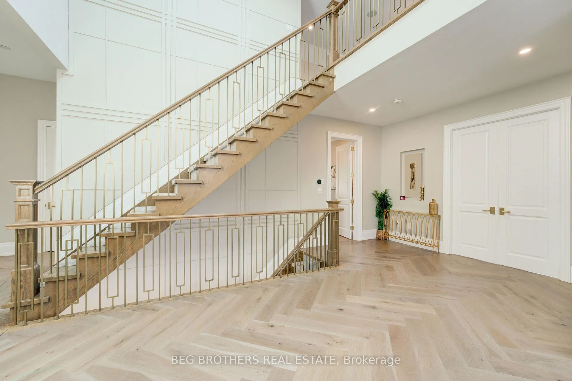 Photo 33 of 415 Sheppard Avenue, Pickering, Woodlands — HOMEH