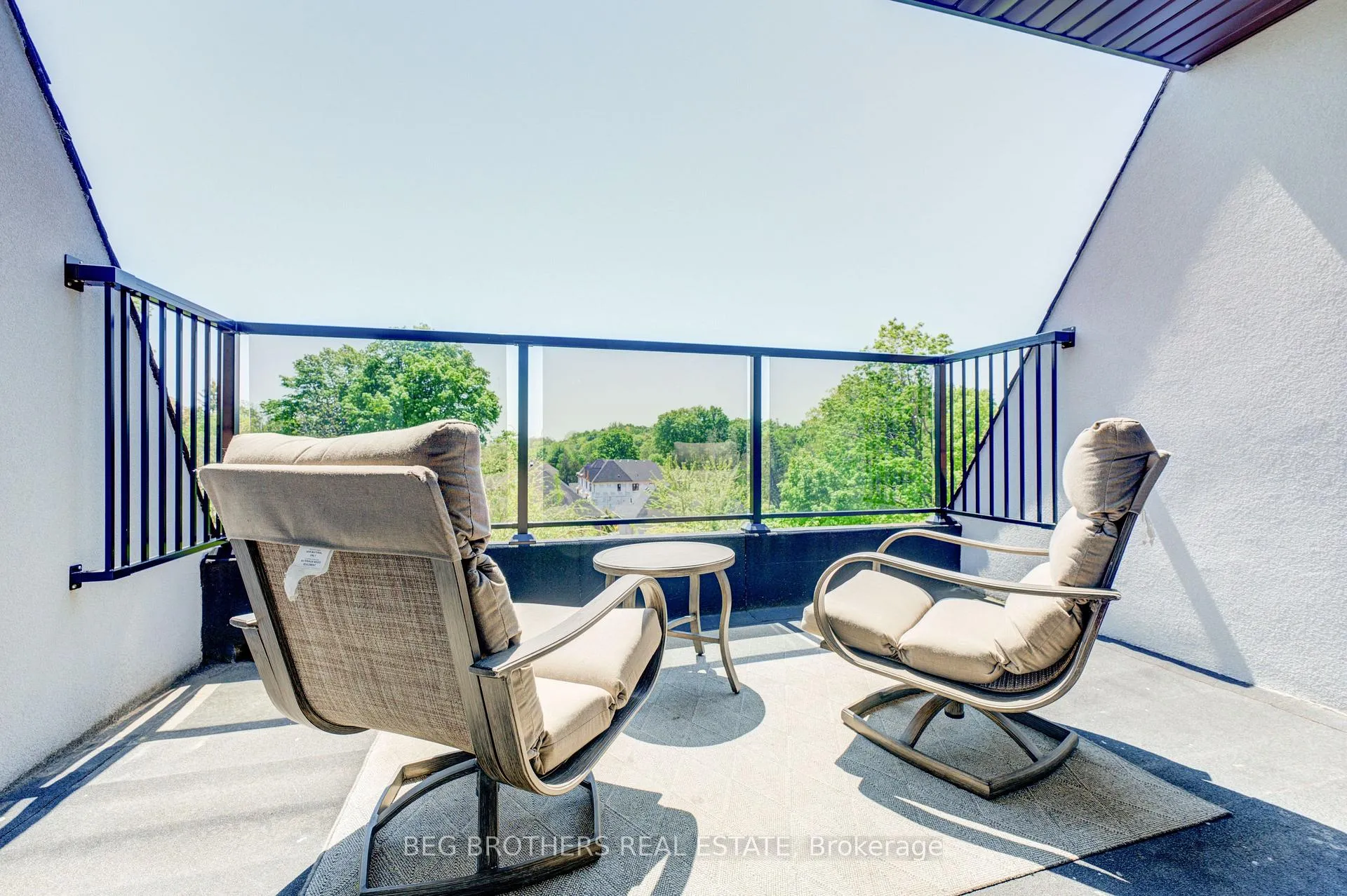 Photo 37 of 415 Sheppard Avenue, Pickering, Woodlands — HOMEH