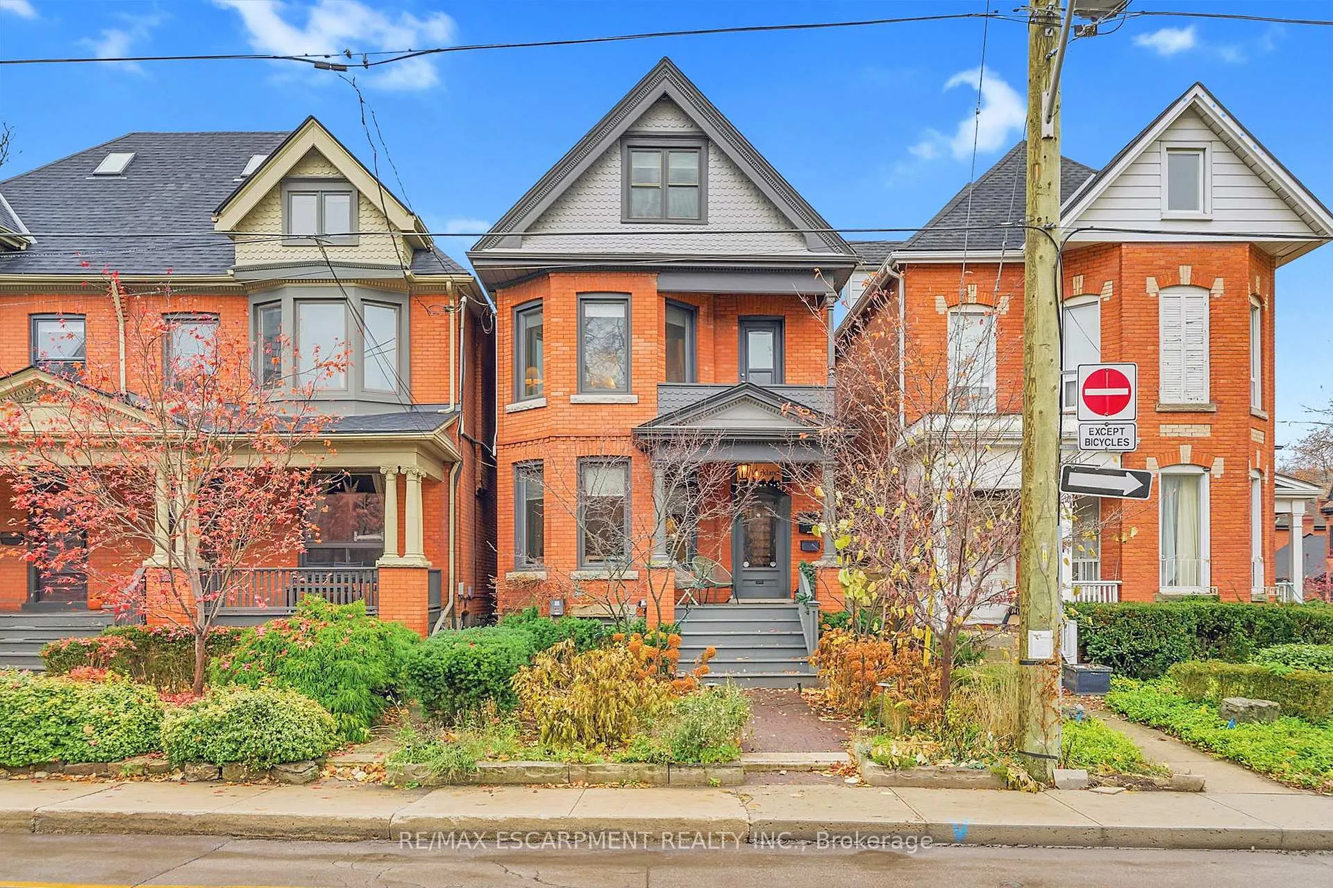 Front of 141 Markland Street