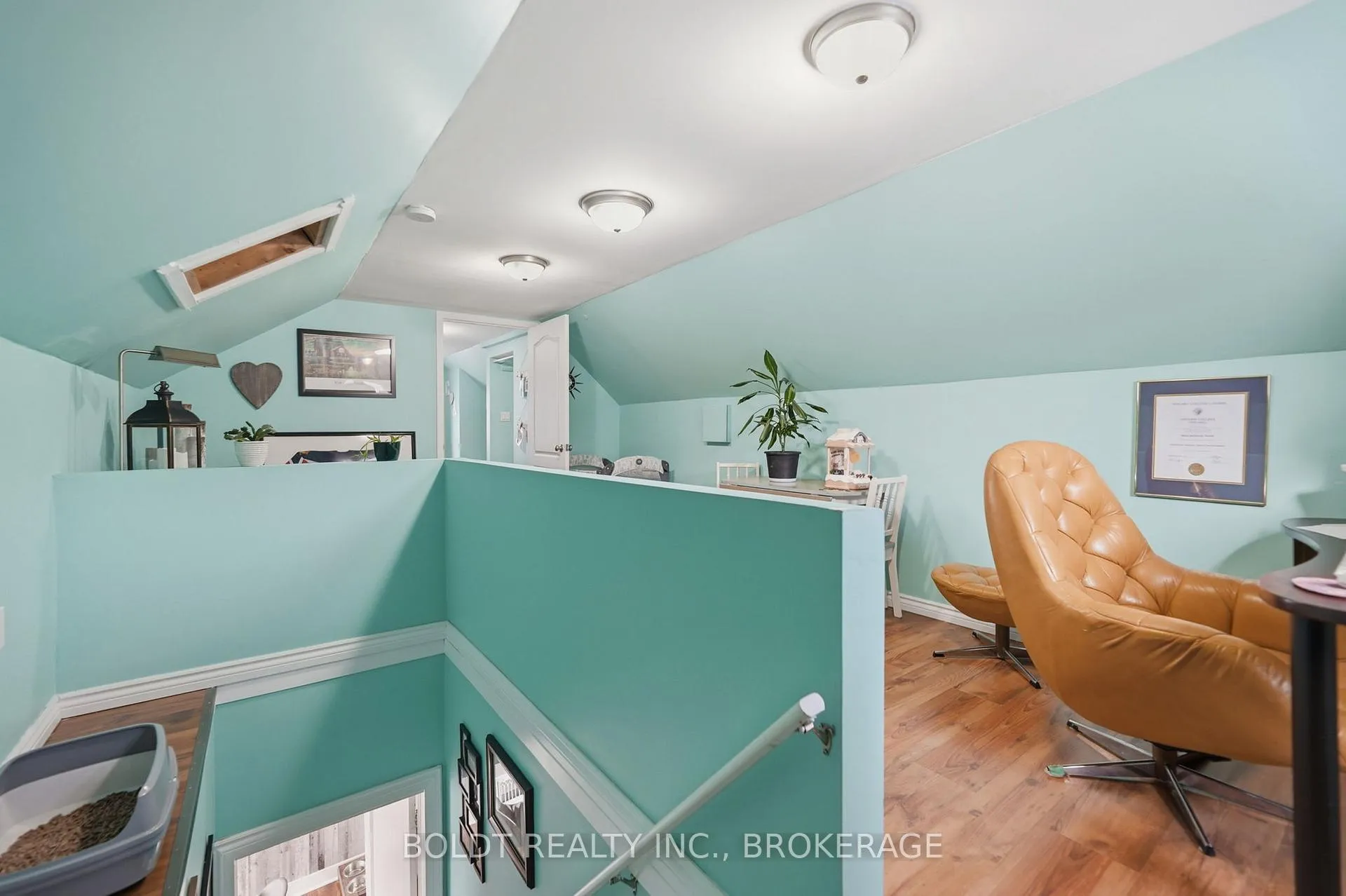 Photo 18 of 249 McAlpine Avenue S, Welland, Lincoln/Crowland — HOMEH