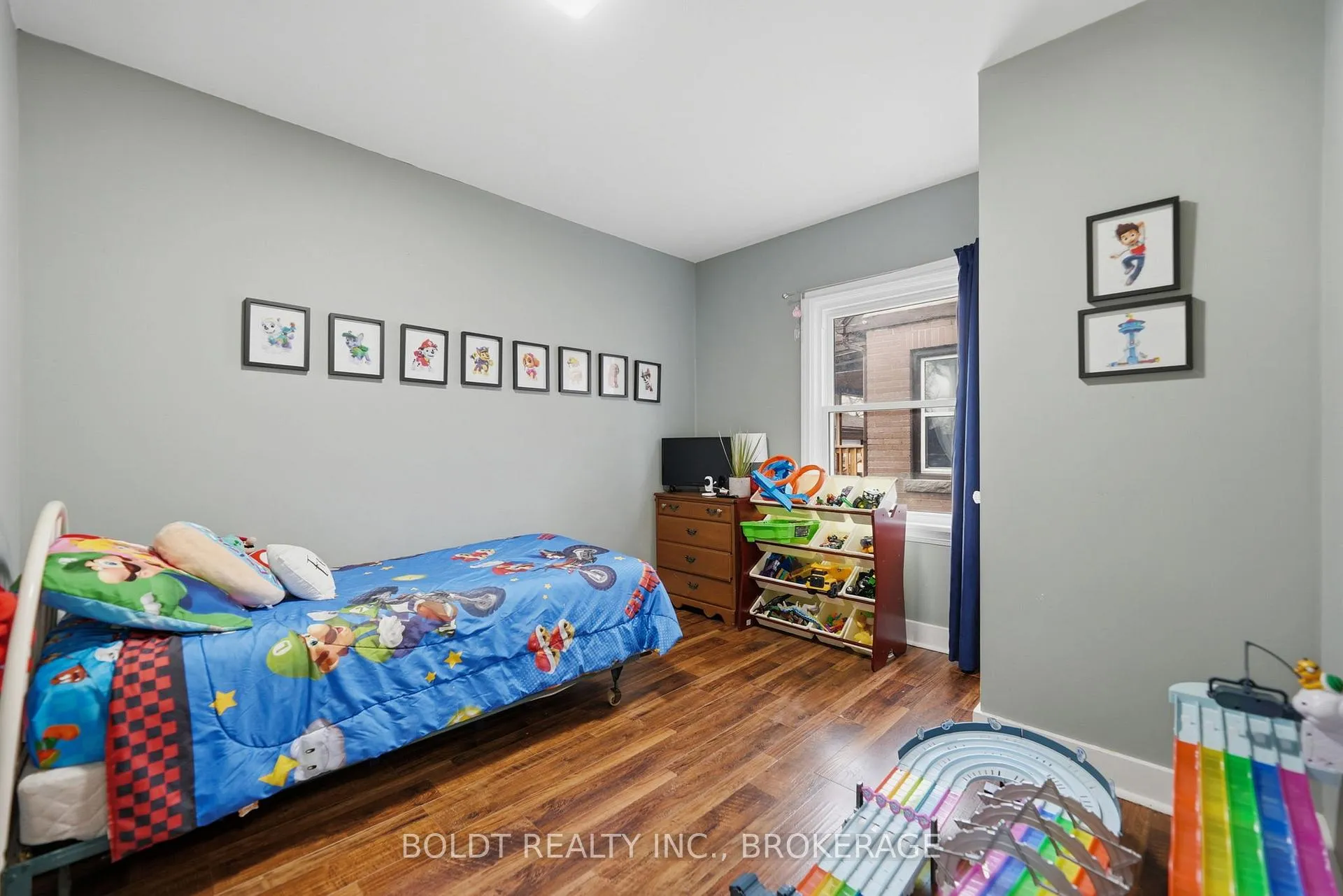 Photo 25 of 249 McAlpine Avenue S, Welland, Lincoln/Crowland — HOMEH