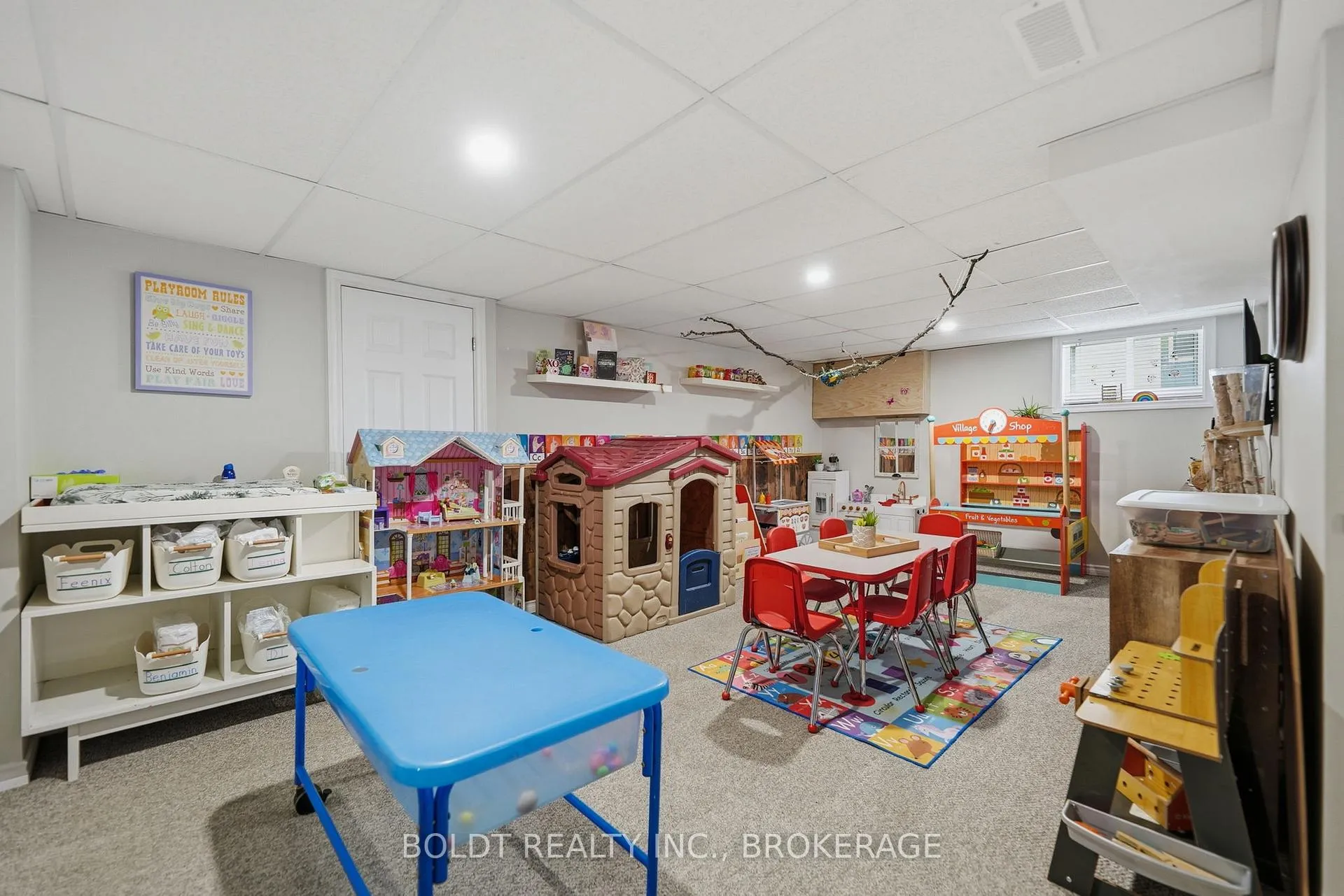 Photo 30 of 249 McAlpine Avenue S, Welland, Lincoln/Crowland — HOMEH