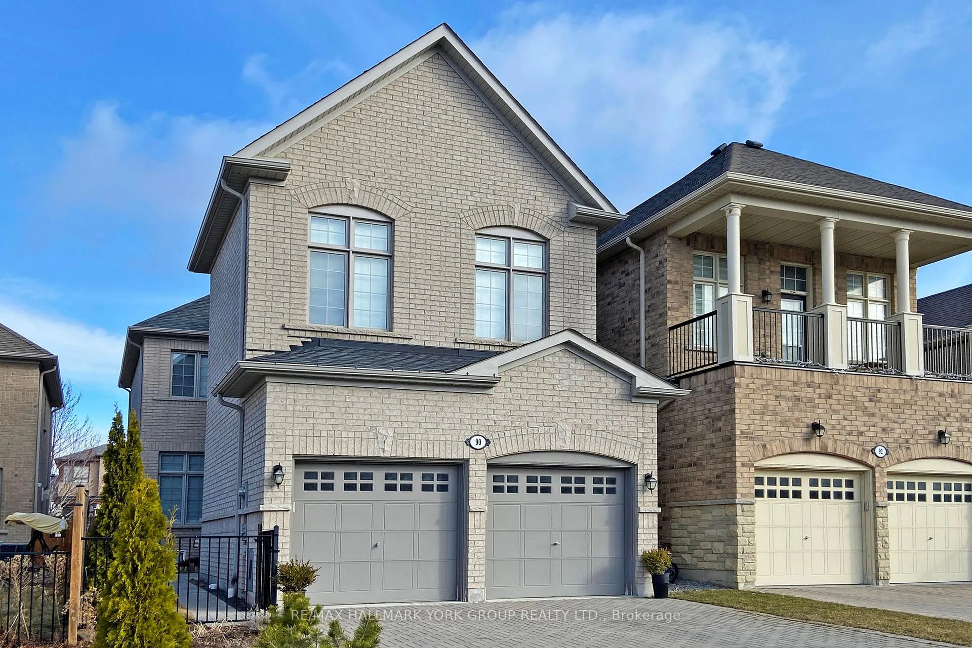 Photo 1 of 90 Braebrook Drive, Whitby, Rolling Acres — HOMEH