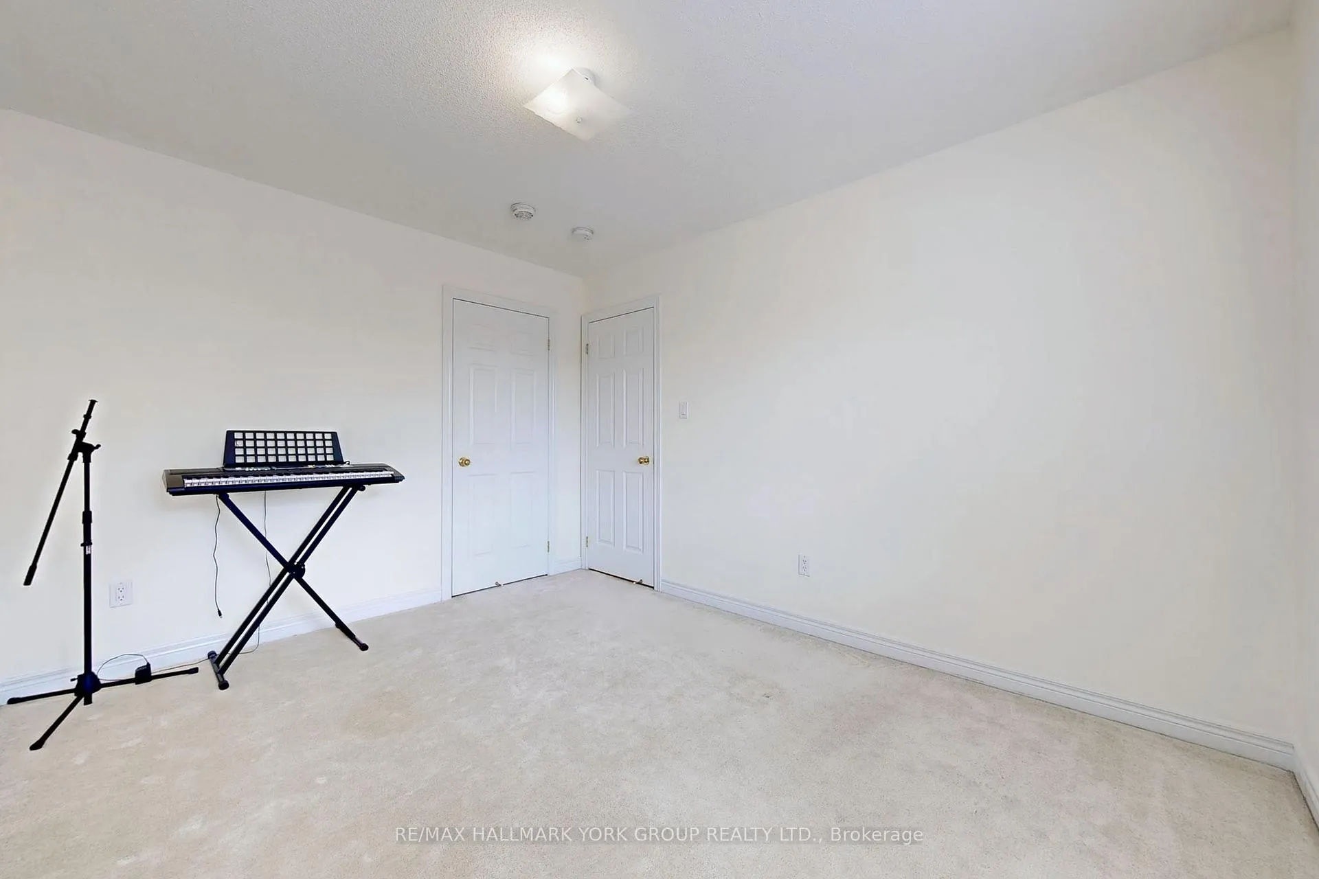 Photo 25 of 90 Braebrook Drive, Whitby, Rolling Acres — HOMEH