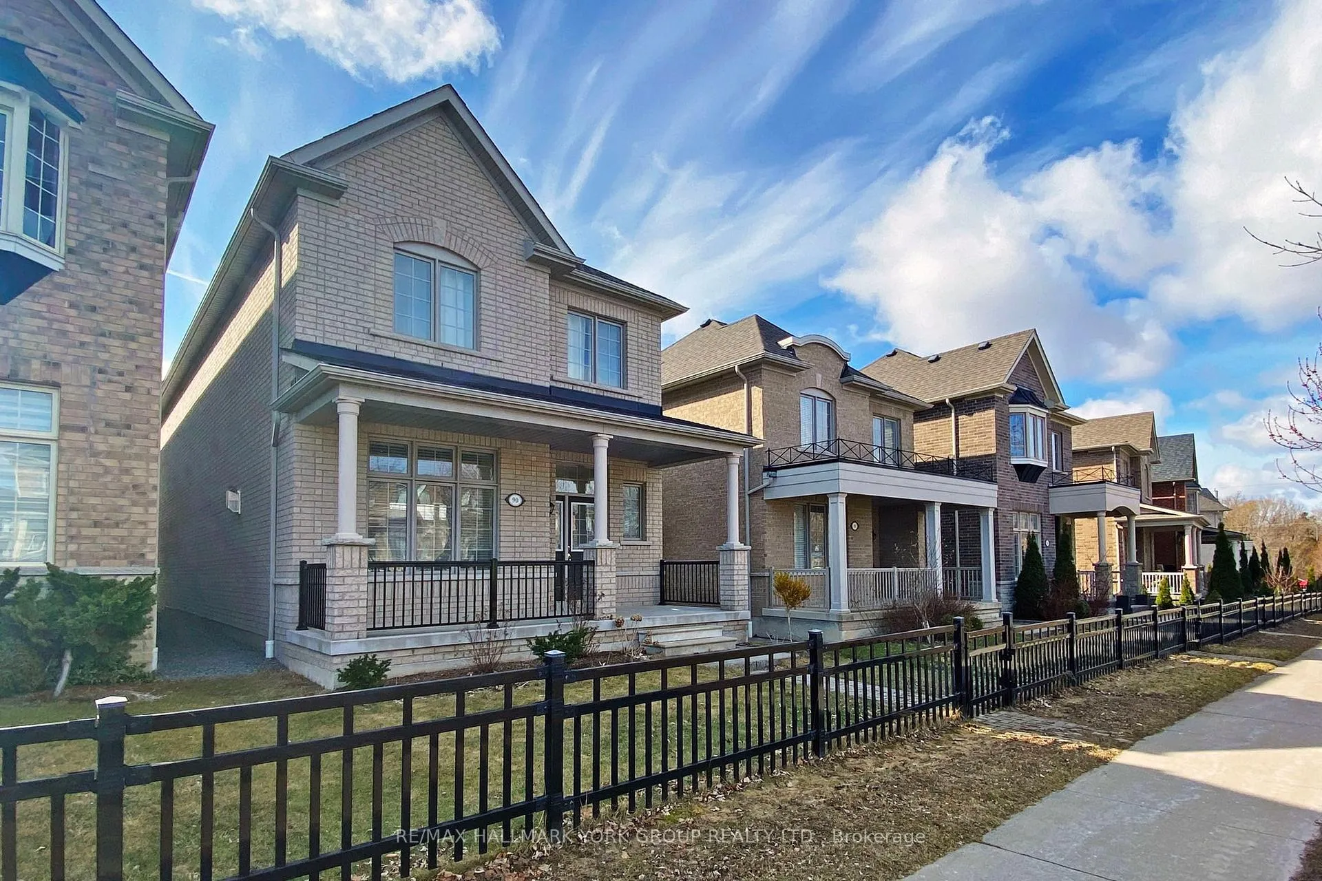Photo 45 of 90 Braebrook Drive, Whitby, Rolling Acres — HOMEH