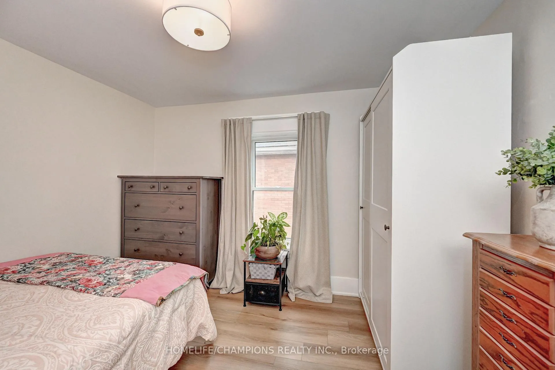 Photo 36 of 98 McNaughton Street, Cambridge — HOMEH